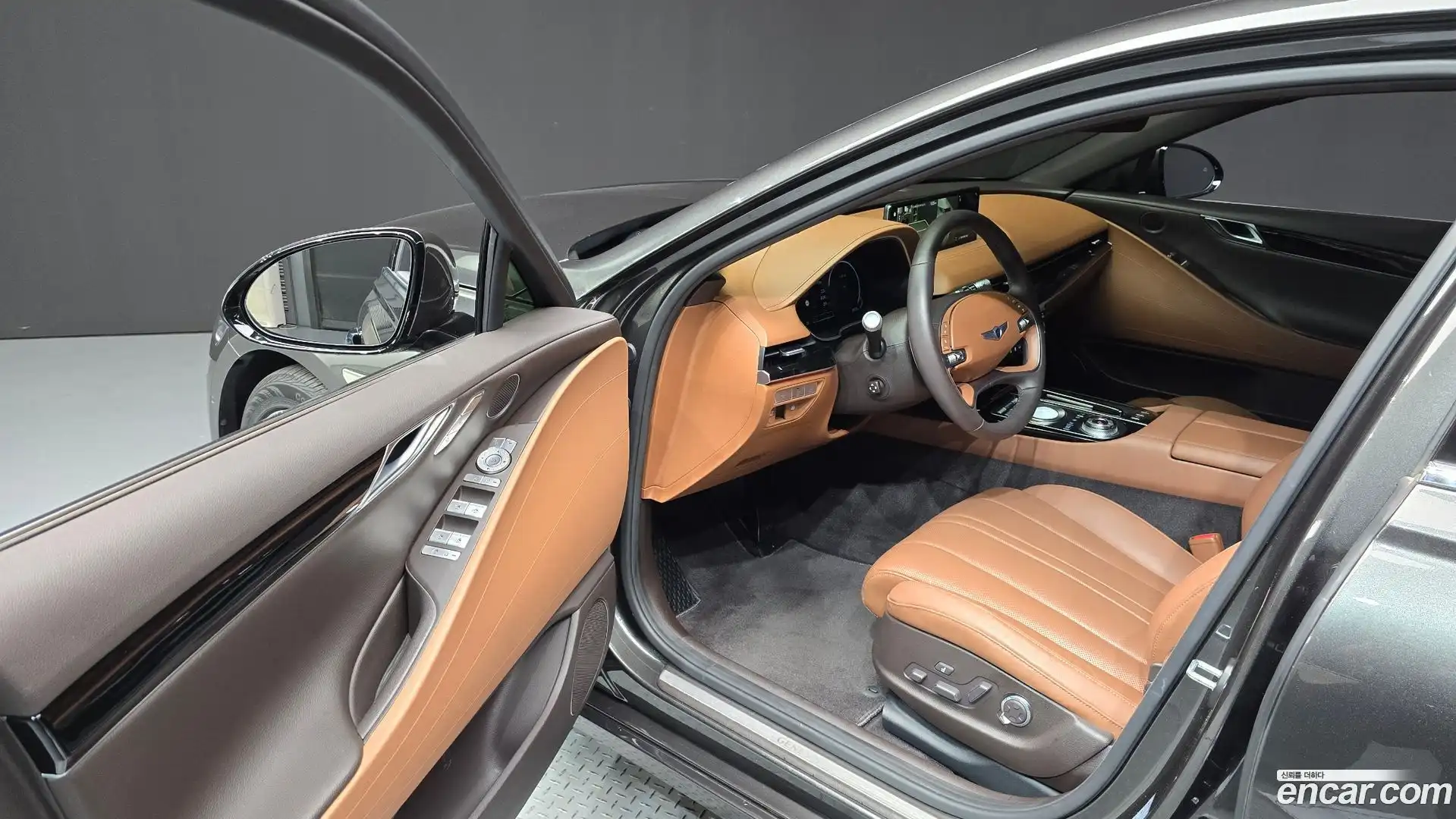 G80 Genesis 2022.5-INNER-010