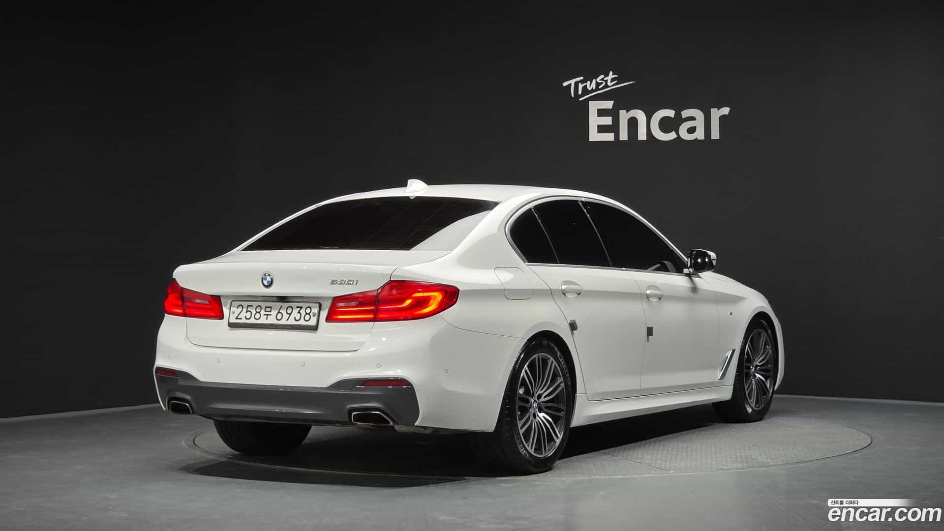 5-Series BMW 2019.9-OUTER-002