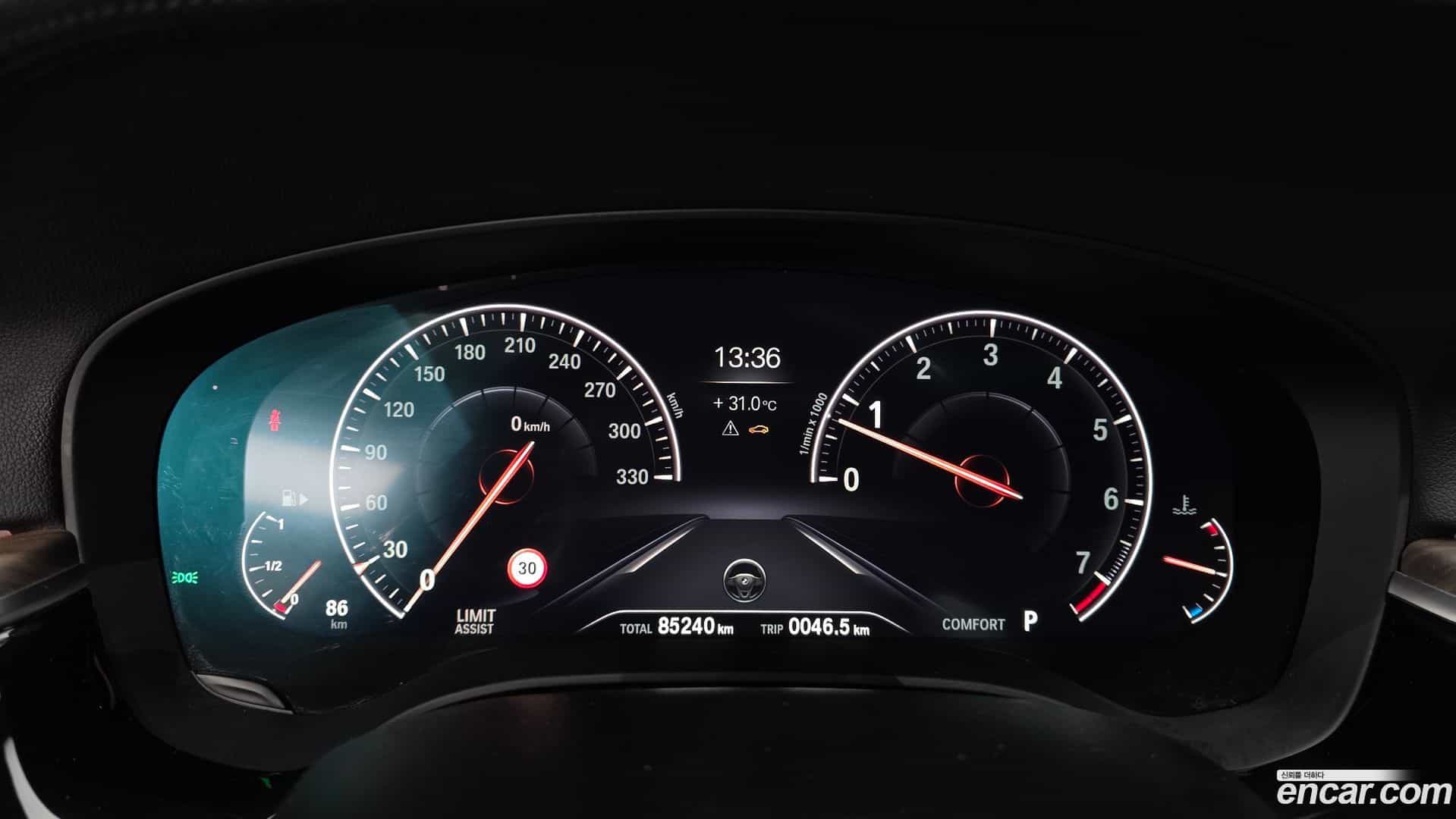 5-Series BMW 2019.9-INNER-008