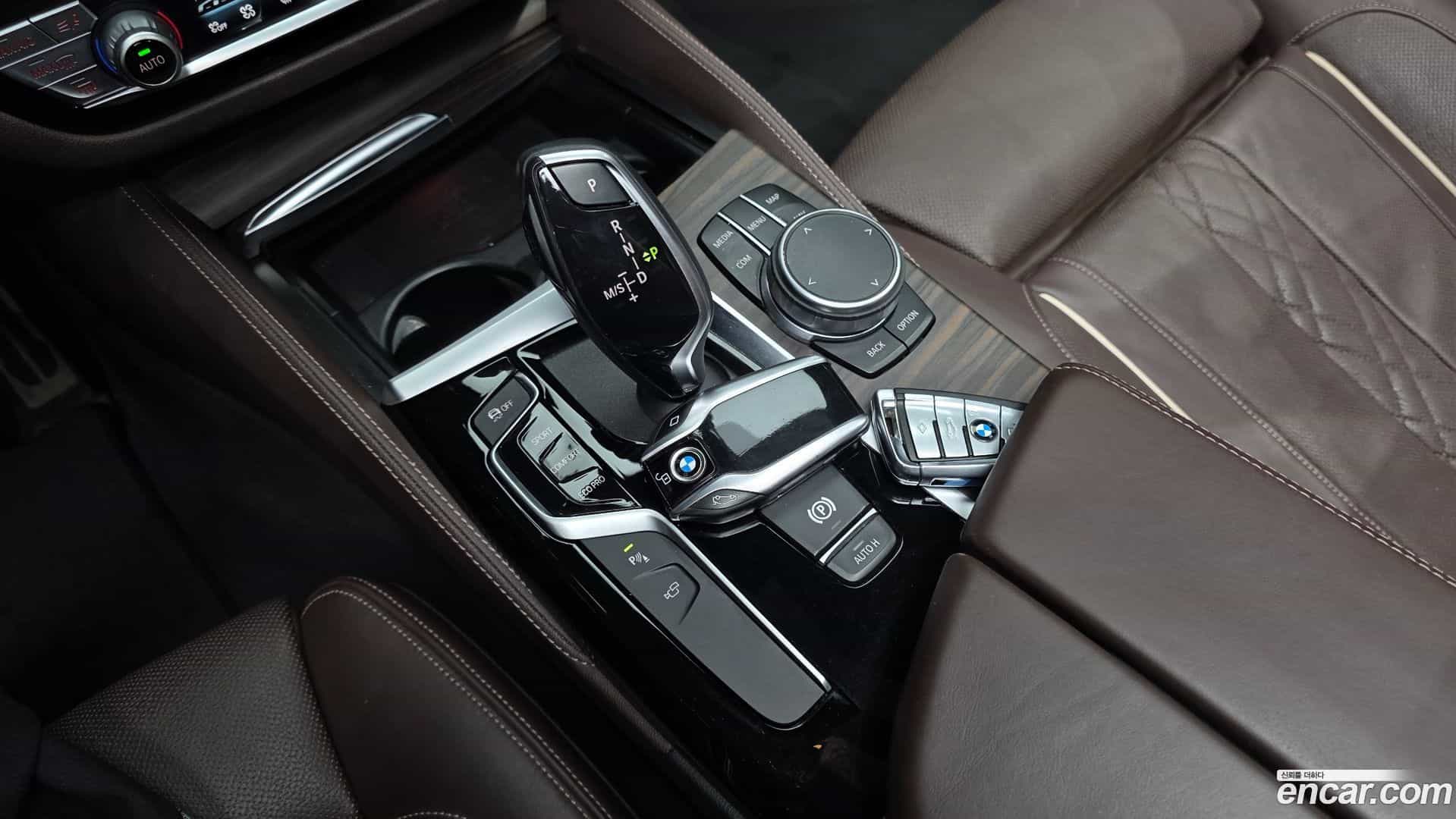 5-Series BMW 2019.9-INNER-009
