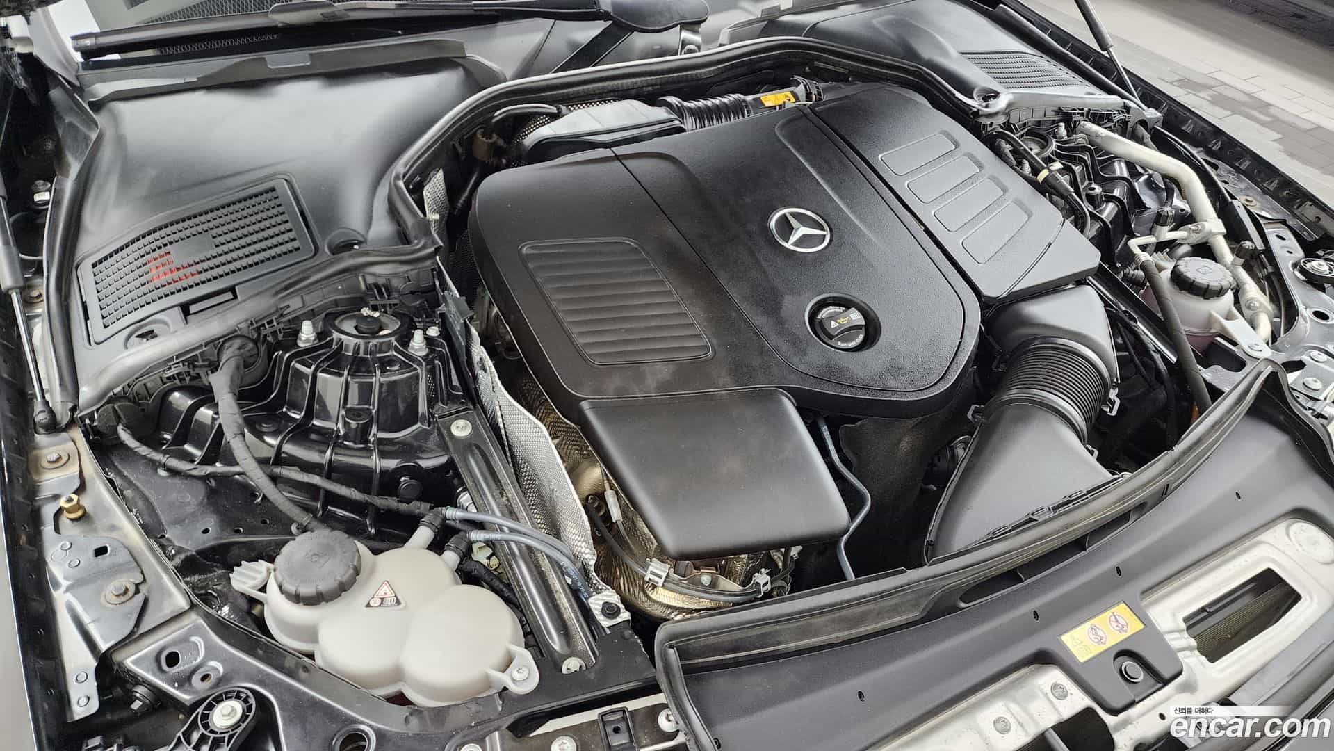 C-Class Mercedes-Benz 2023.11-OUTER-006