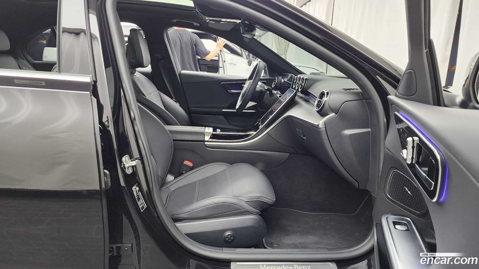C-Class Mercedes-Benz 2023.11-OPTION-015