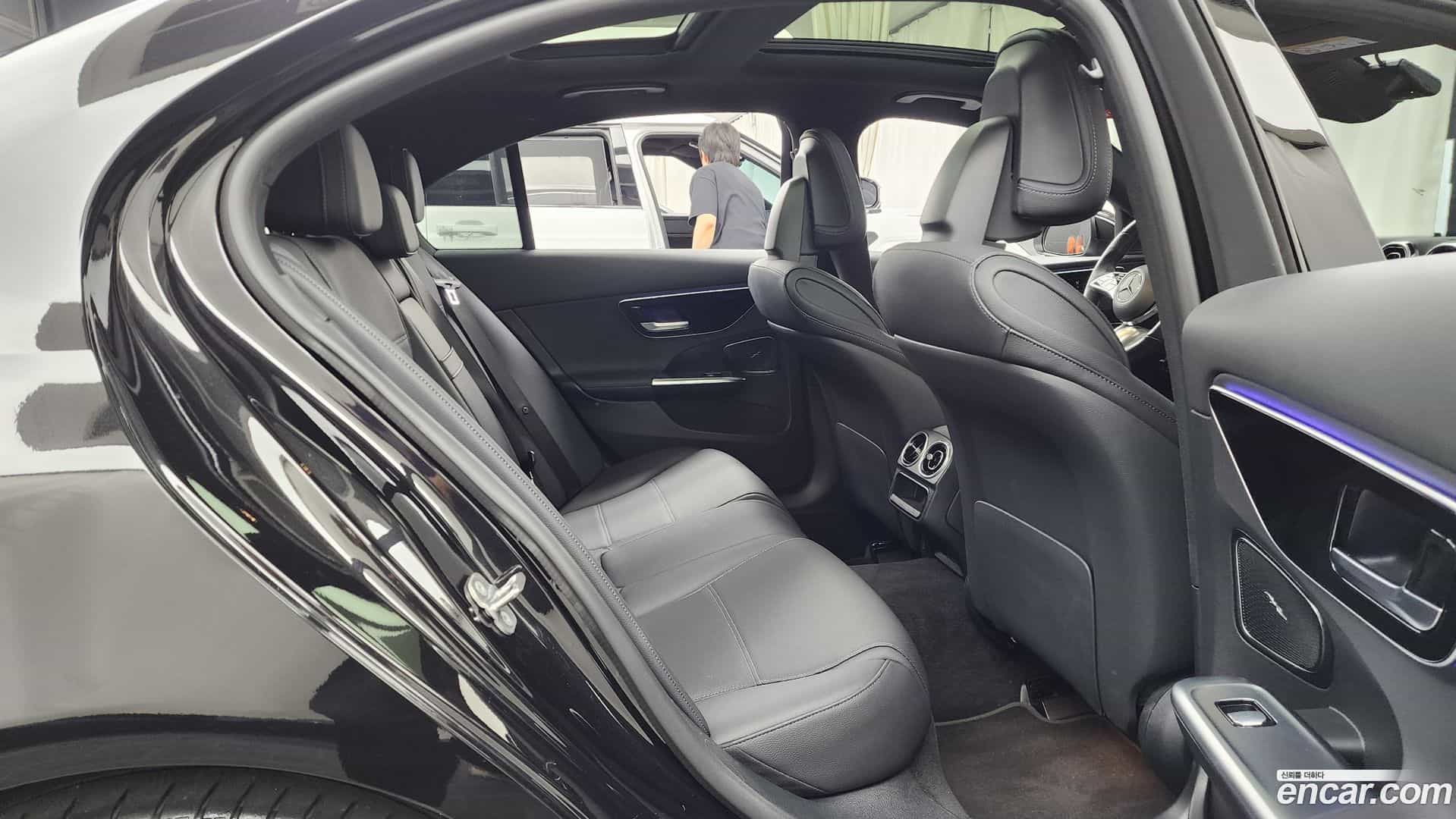 C-Class Mercedes-Benz 2023.11-INNER-036
