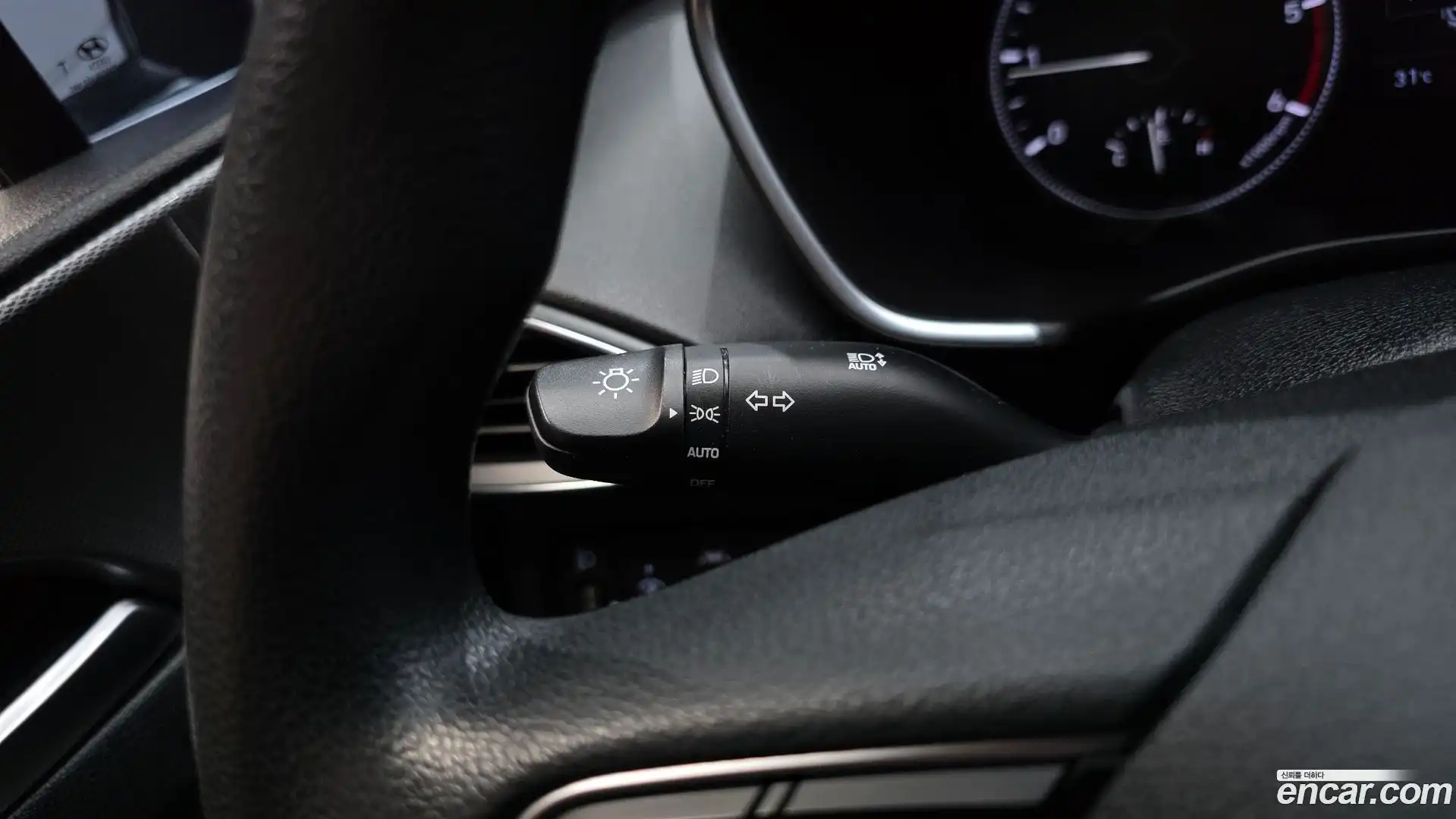 Santafe Hyundai 2018.7-OPTION-020