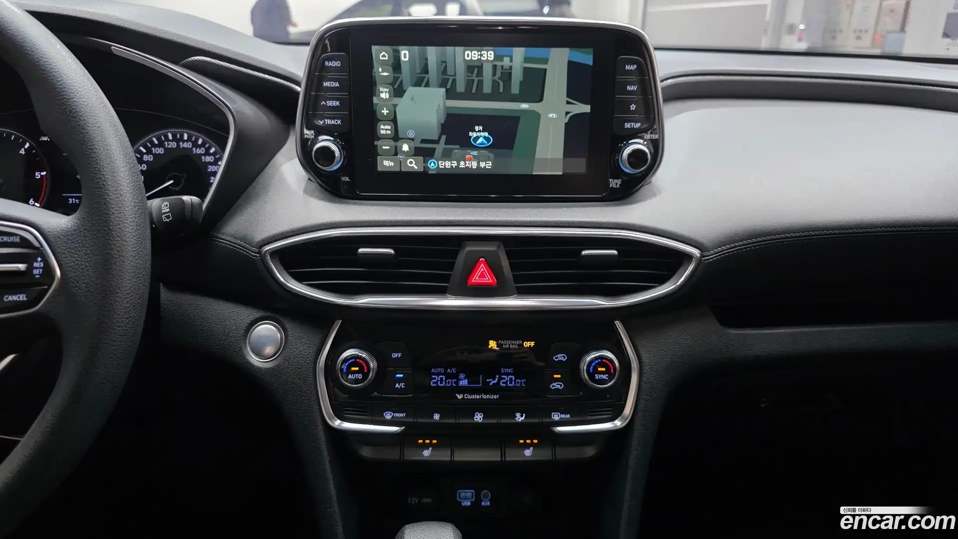 Santafe Hyundai 2018.7-OPTION-021