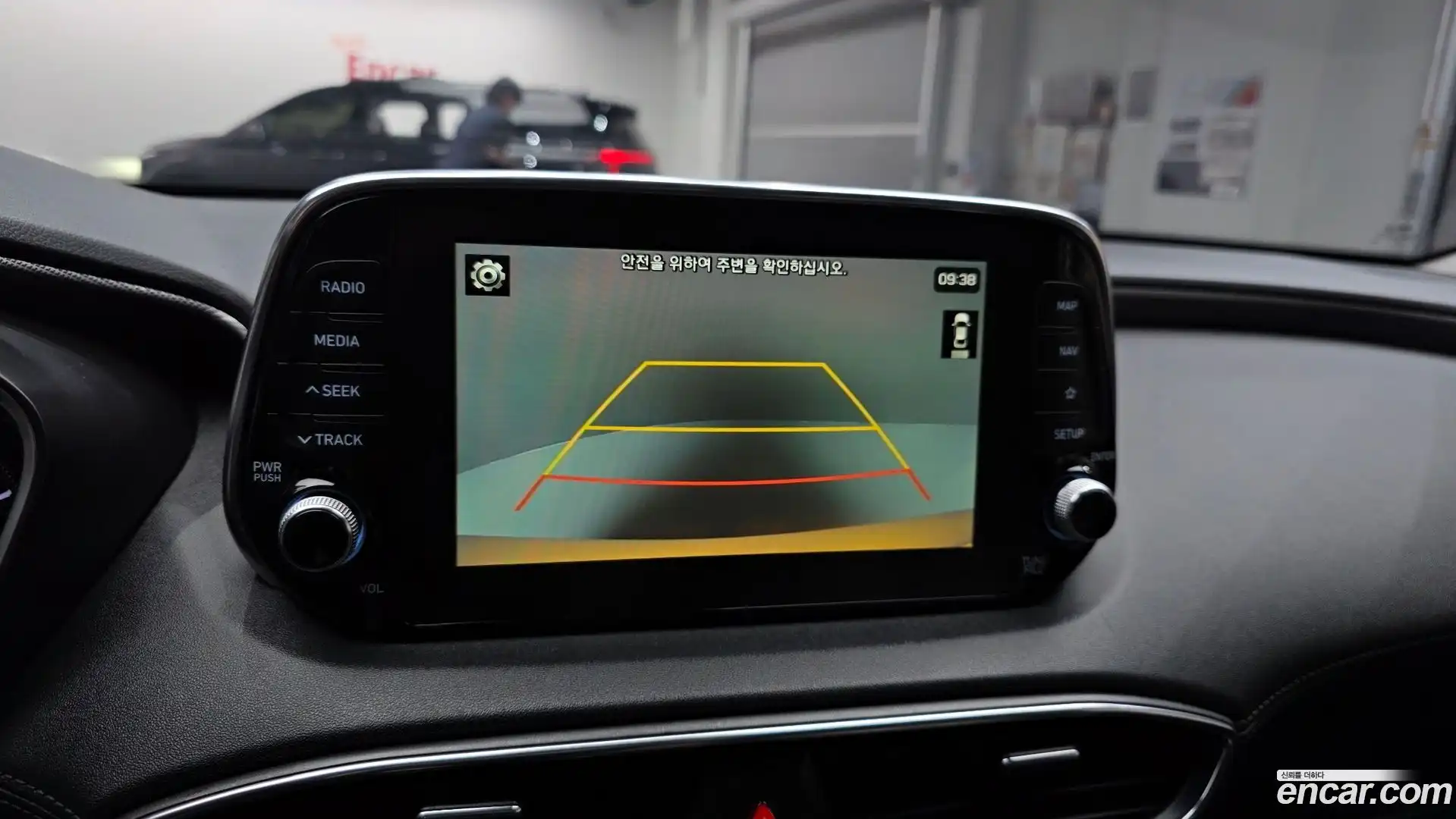 Santafe Hyundai 2018.7-OPTION-022