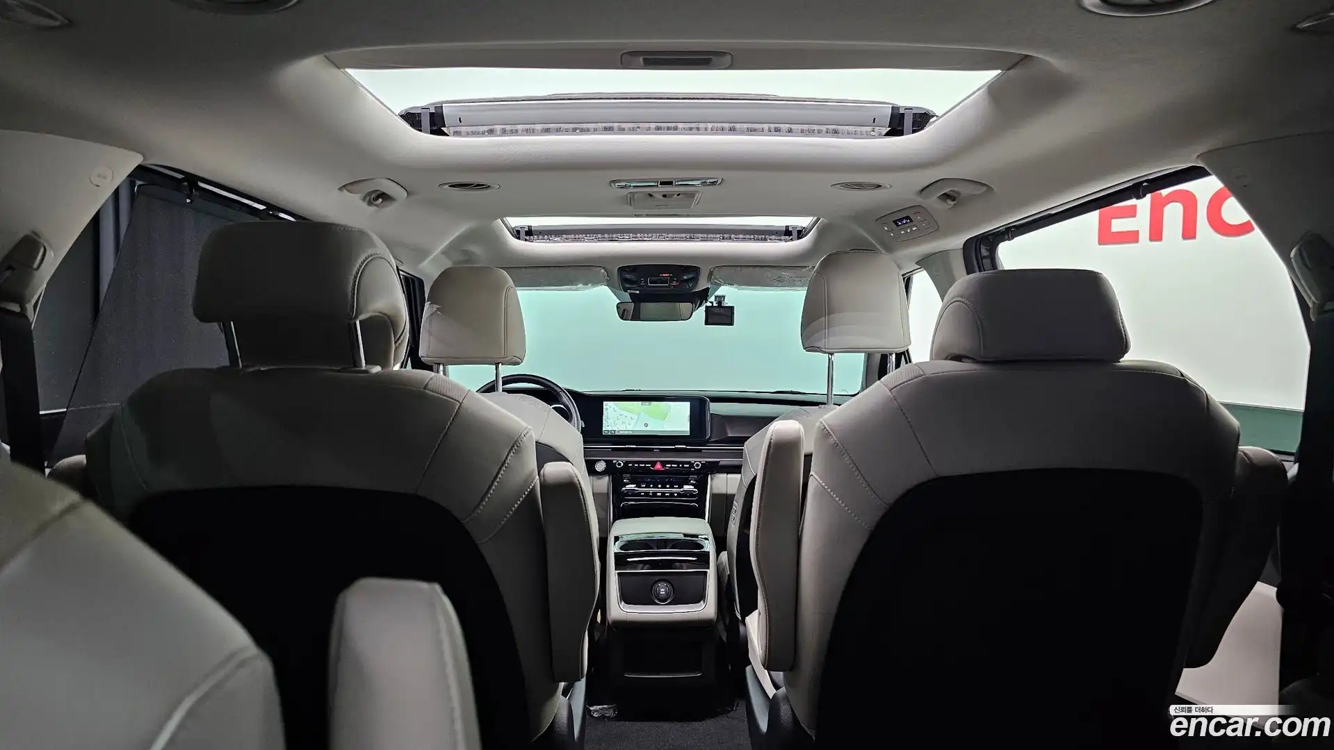 Canival Kia 2023.0-OPTION-042