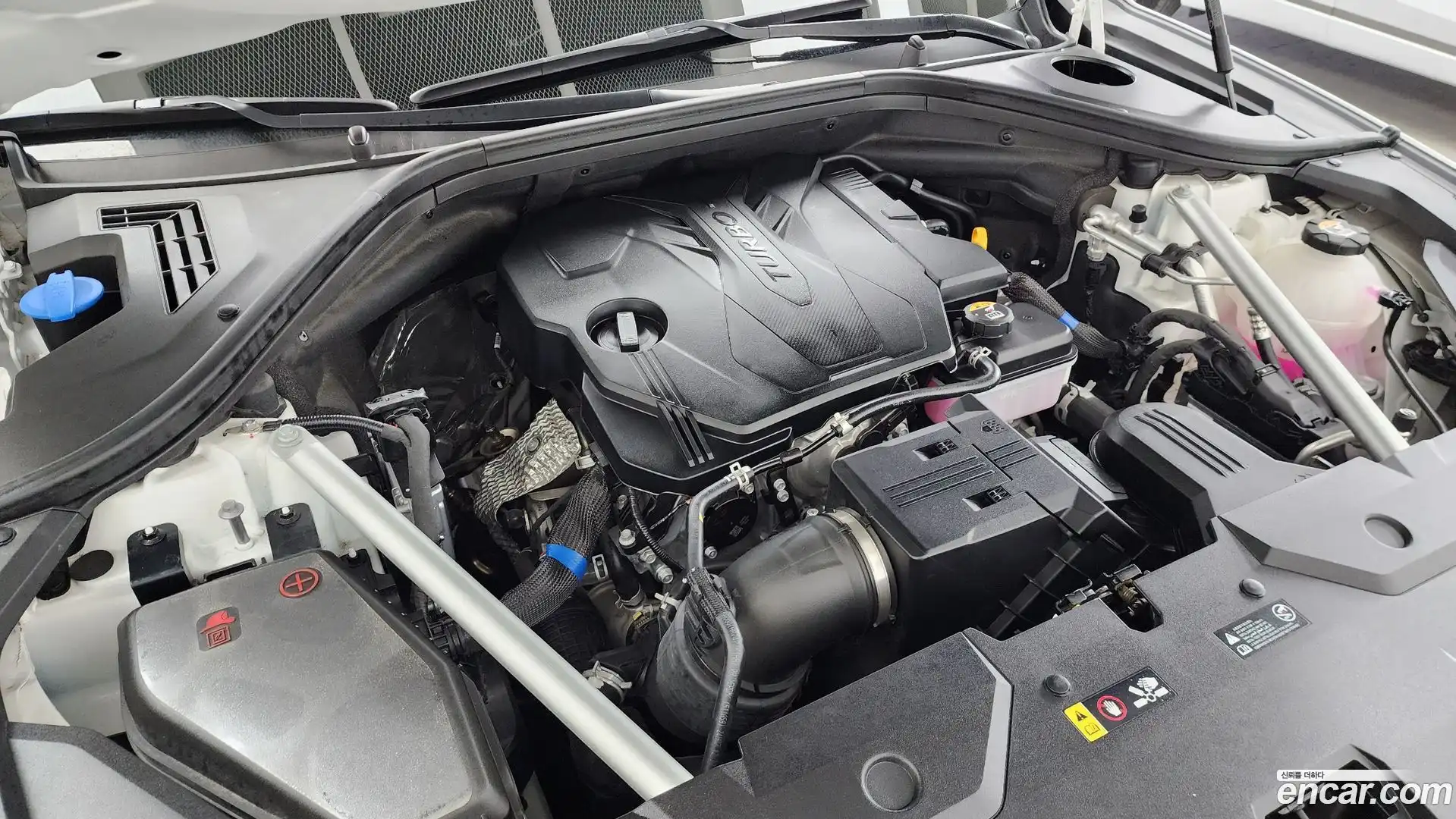GV70 Genesis 2024.9-OUTER-006