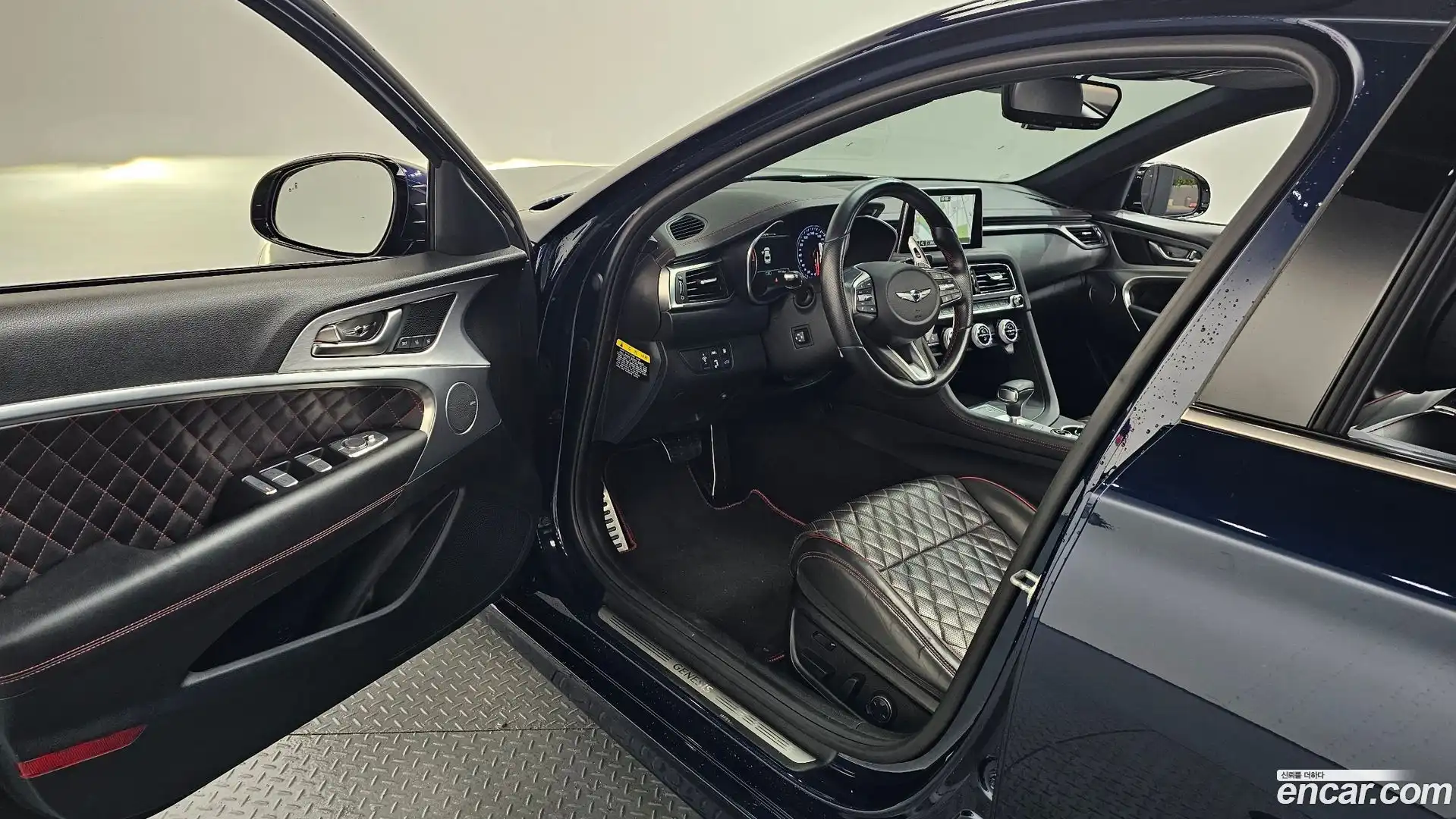 G70 Genesis 2018.2-INNER-010