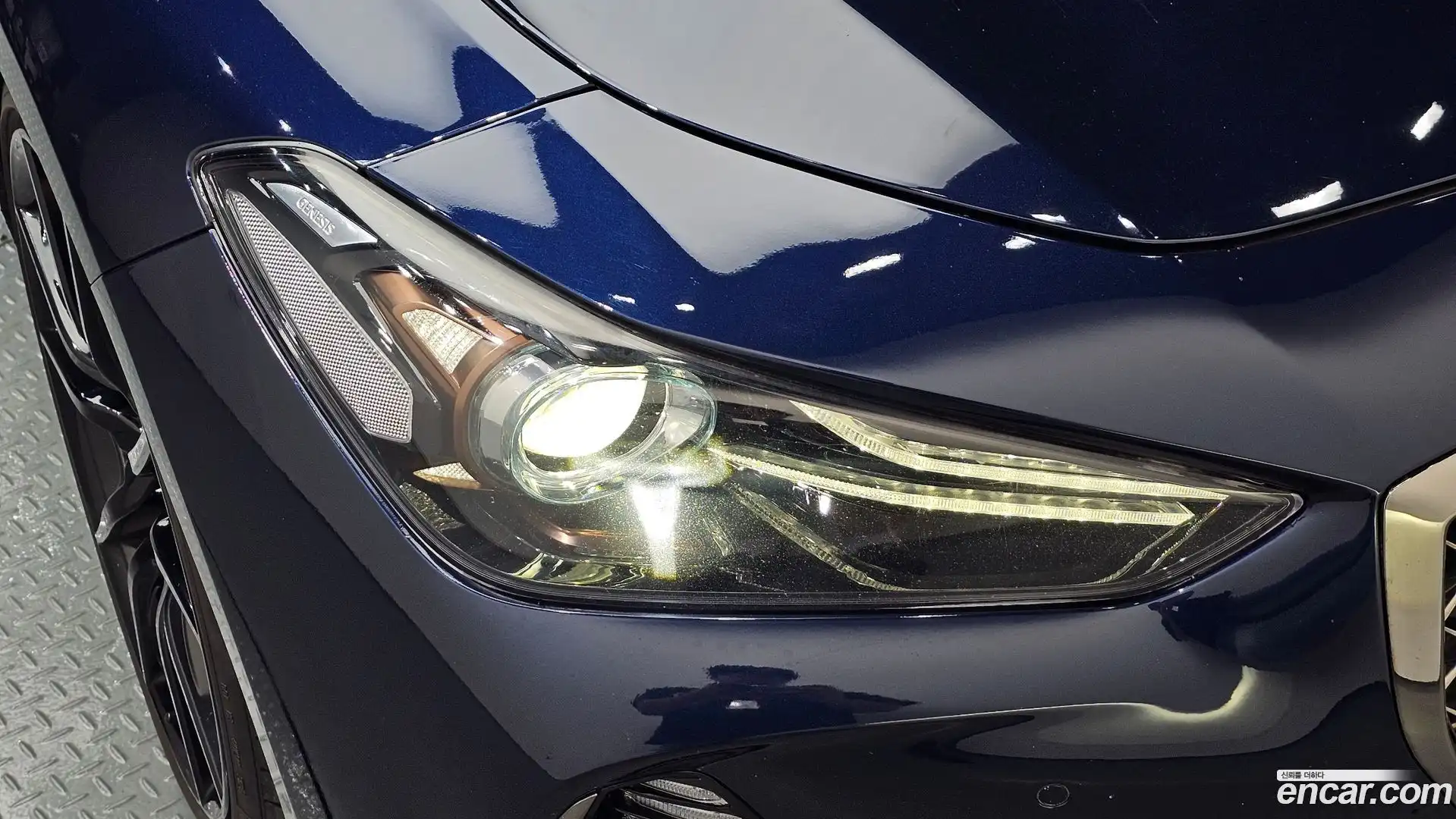 G70 Genesis 2018.2-OUTER-032