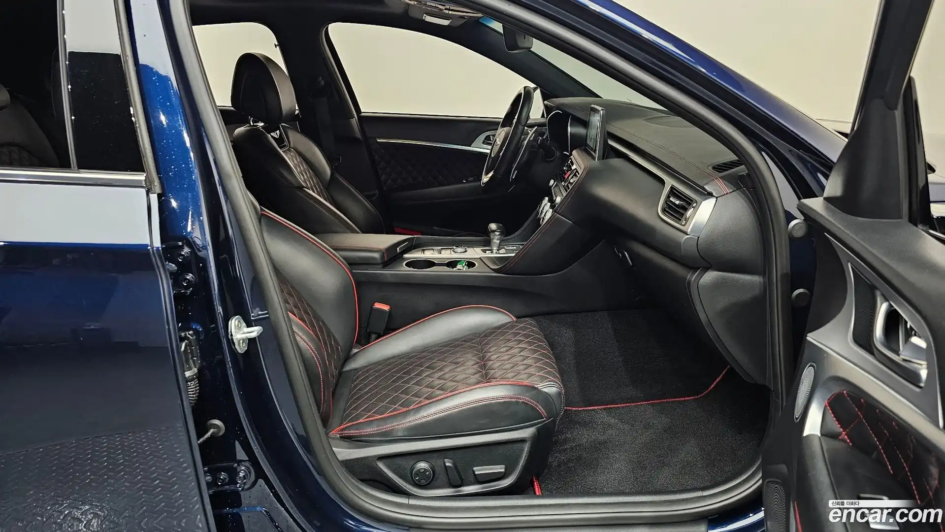 G70 Genesis 2018.2-INNER-036