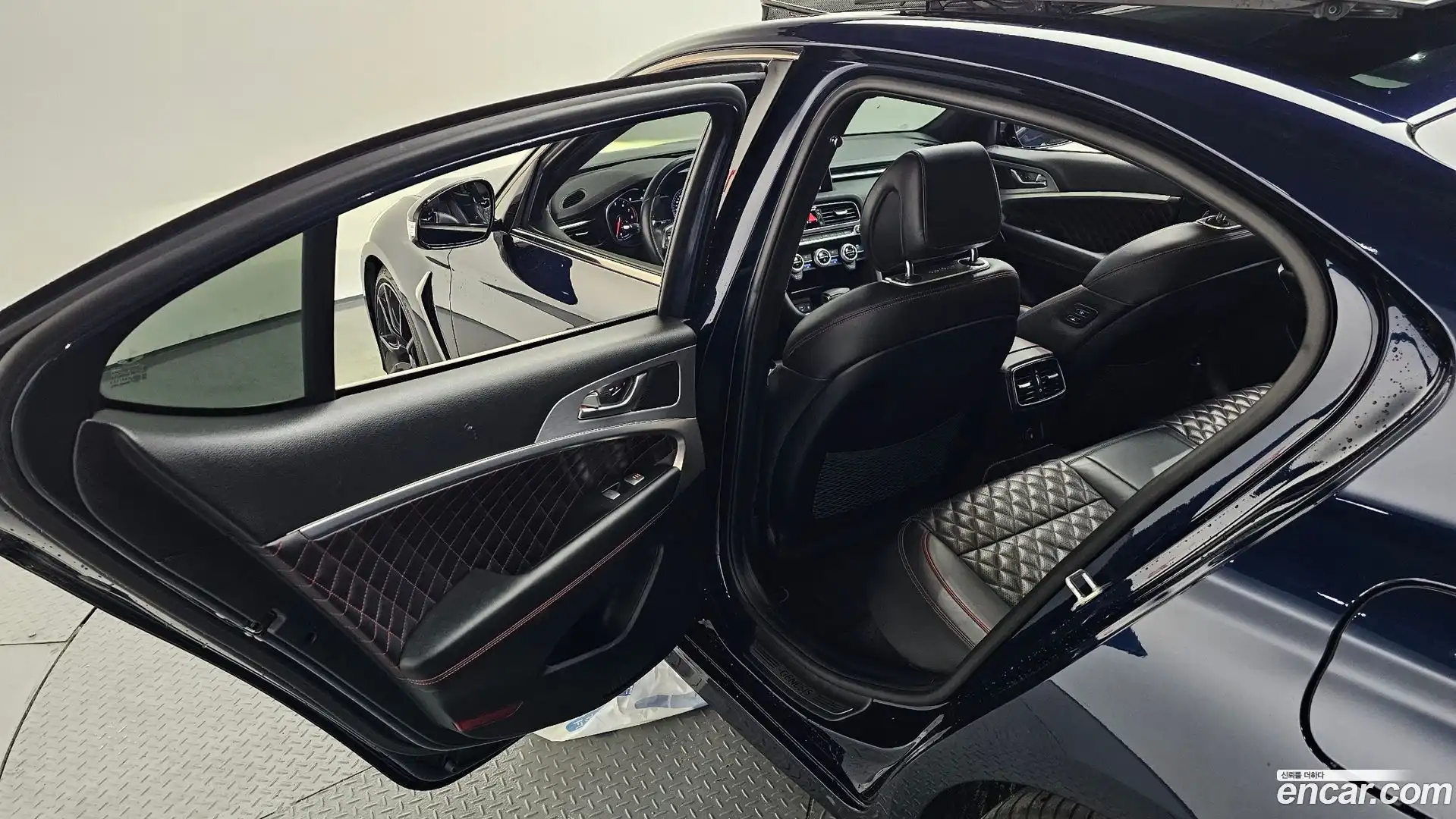 G70 Genesis 2018.2-OPTION-040