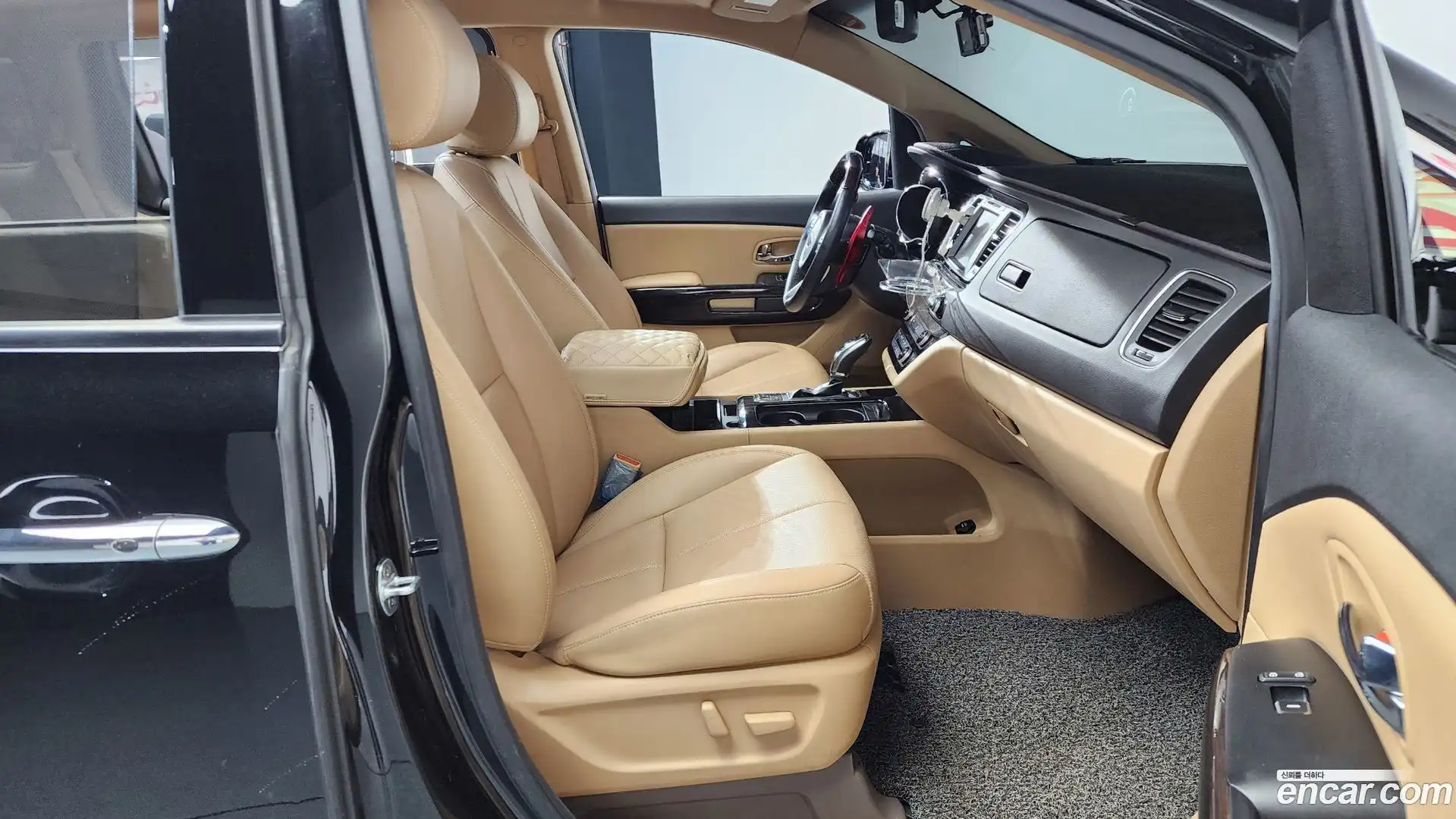 Canival Kia 2017.0-INNER-036