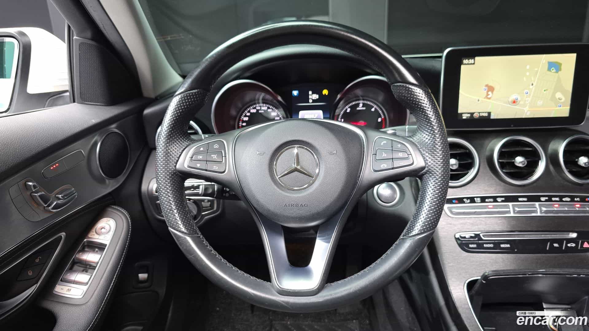C-Class Mercedes-Benz 2015.1-OPTION-017