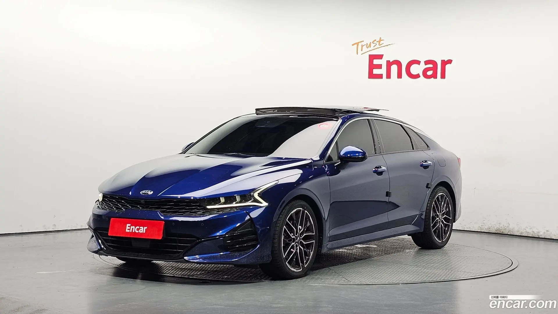 Main__Slider__Photo:K5 Kia 2019.11-0