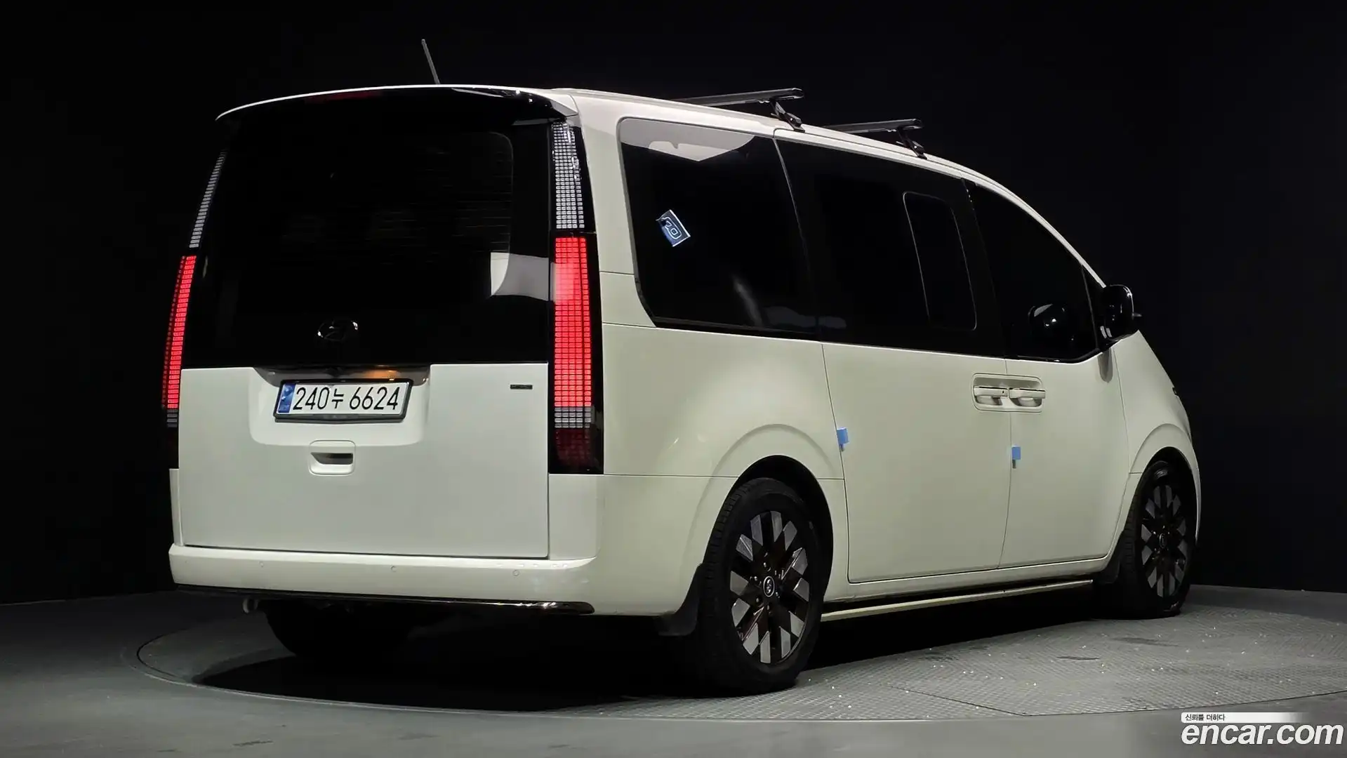 Staria Hyundai 2021.5-OUTER-002