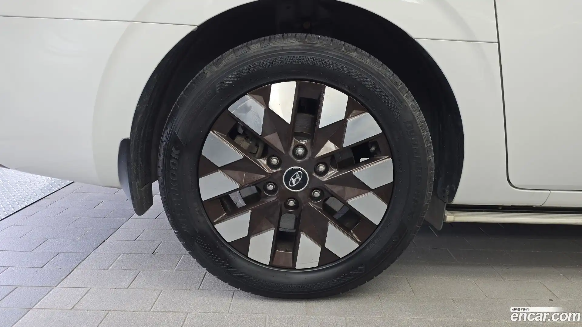 Staria Hyundai 2021.5-OUTER-005