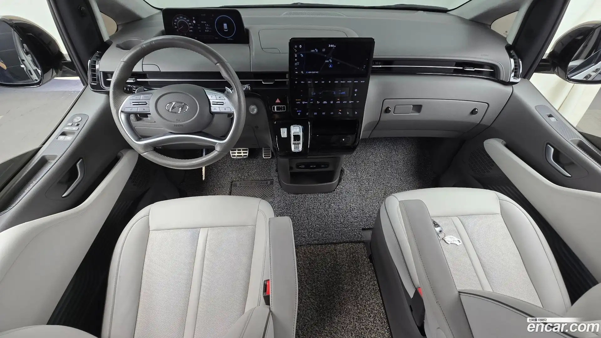 Staria Hyundai 2021.5-INNER-007