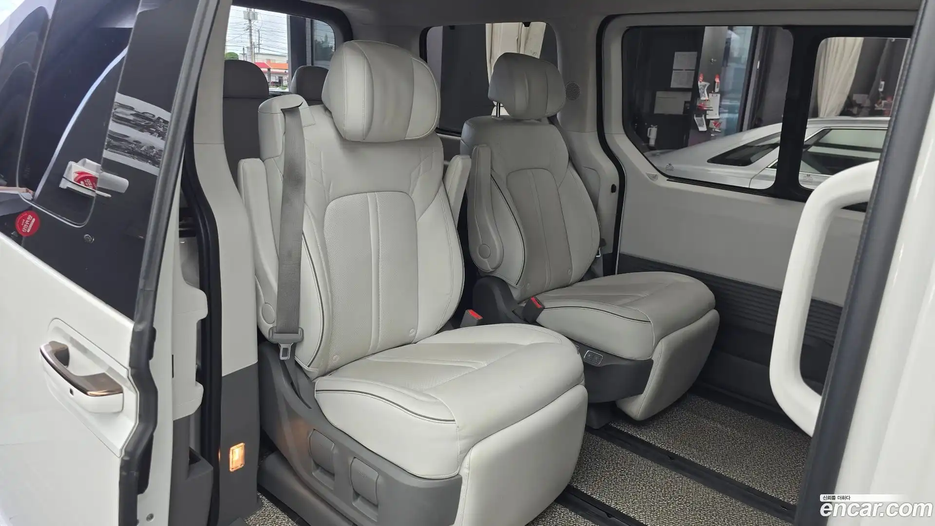 Staria Hyundai 2021.5-OPTION-015
