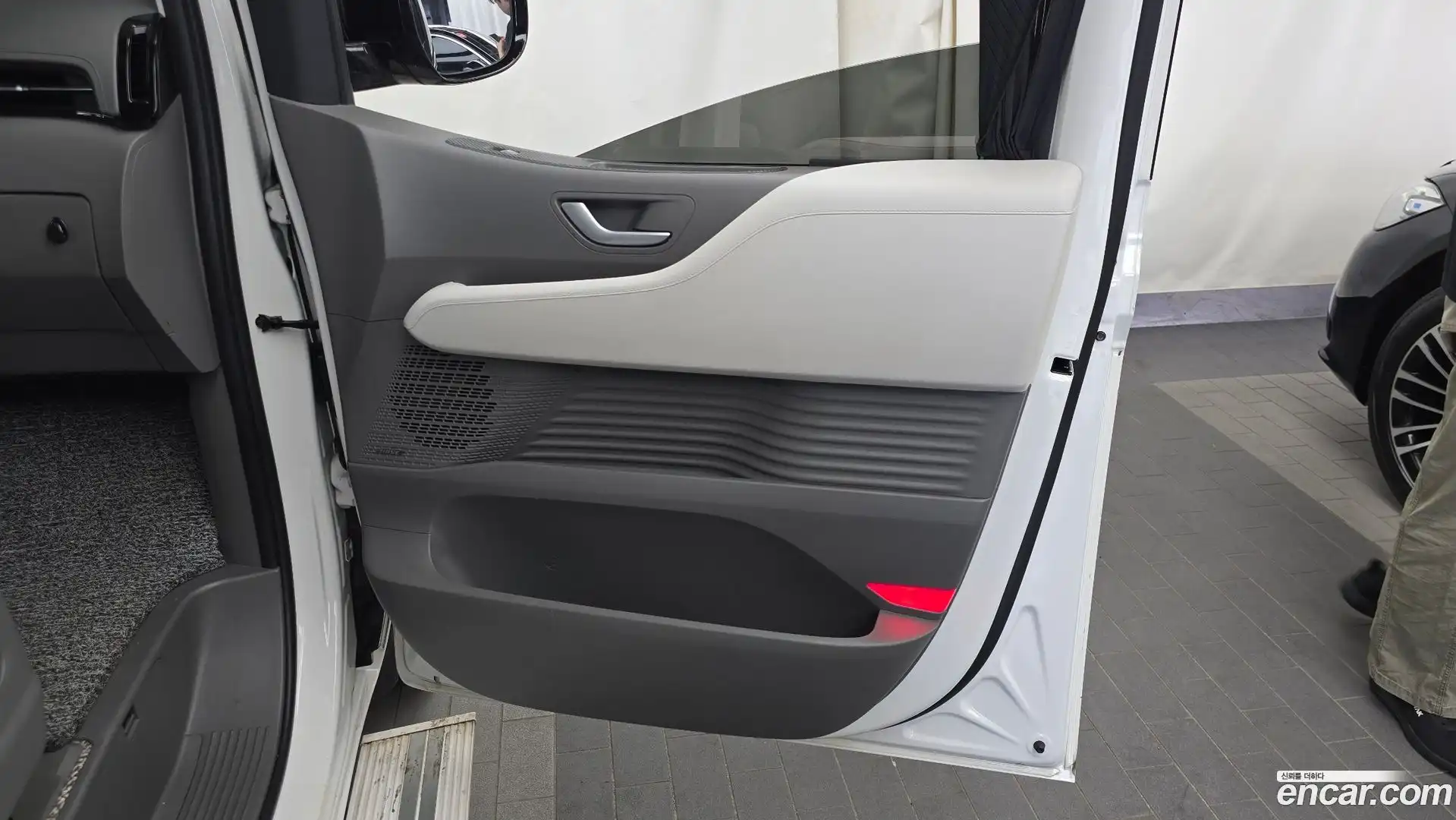 Staria Hyundai 2021.5-INNER-035