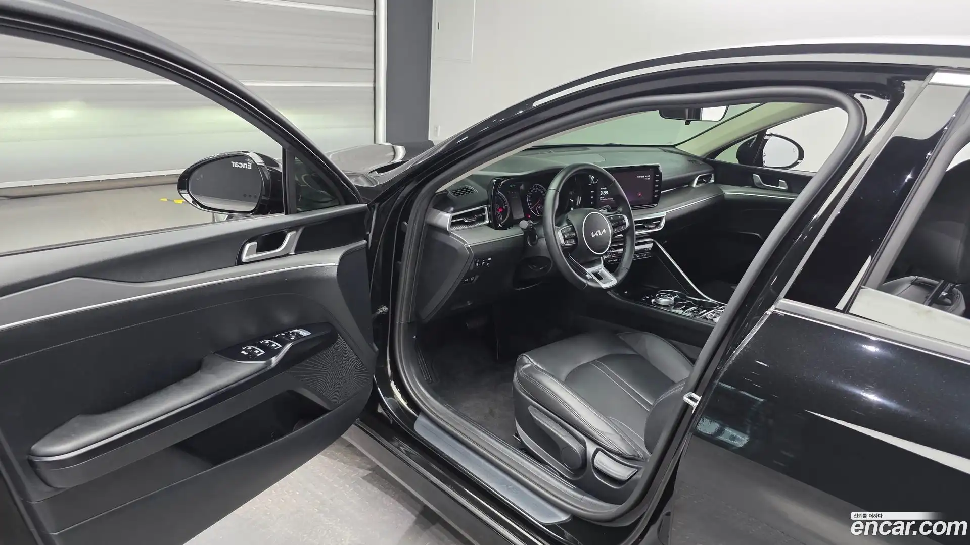 K5 Kia 2023.0-INNER-010