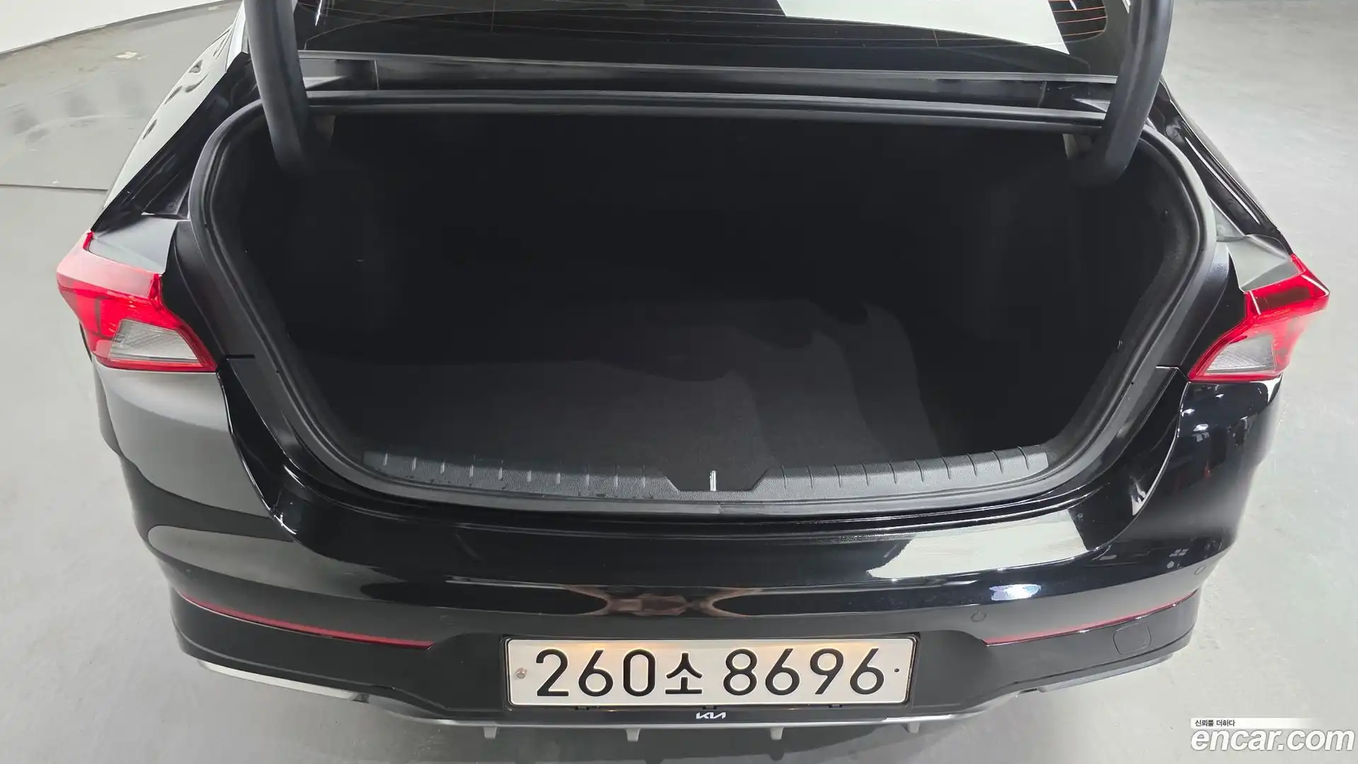 K5 Kia 2023.0-OPTION-024