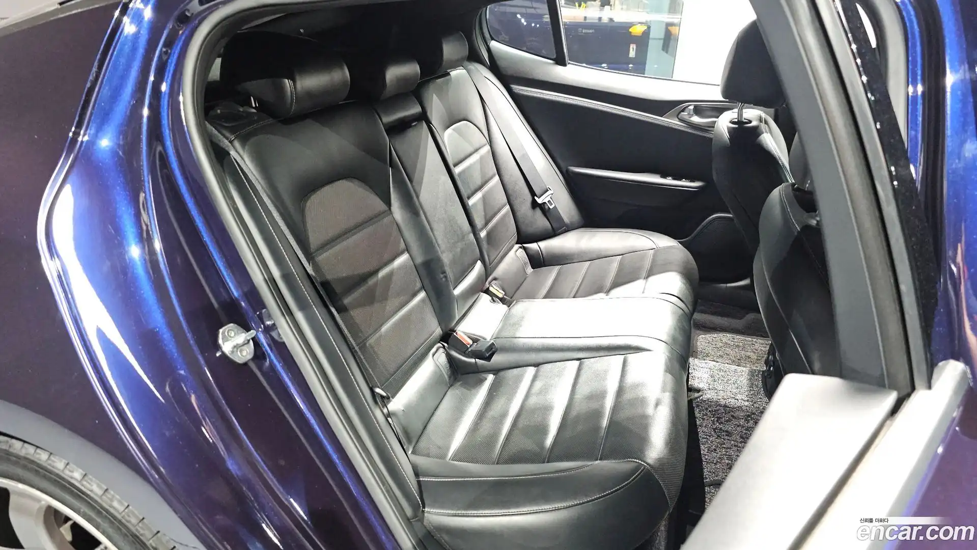 Stinger Kia 2018.7-OPTION-015