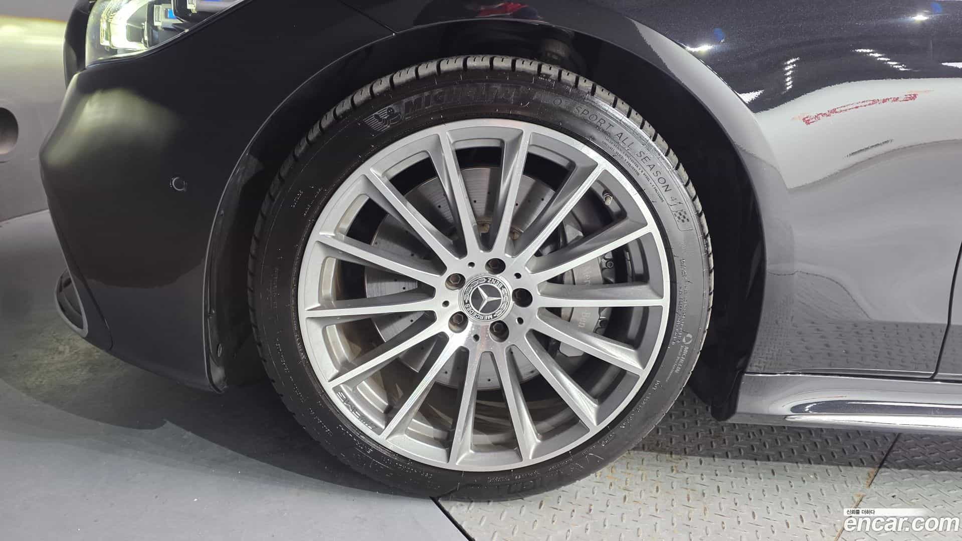 S-Class Mercedes-Benz 2021.6-OUTER-005