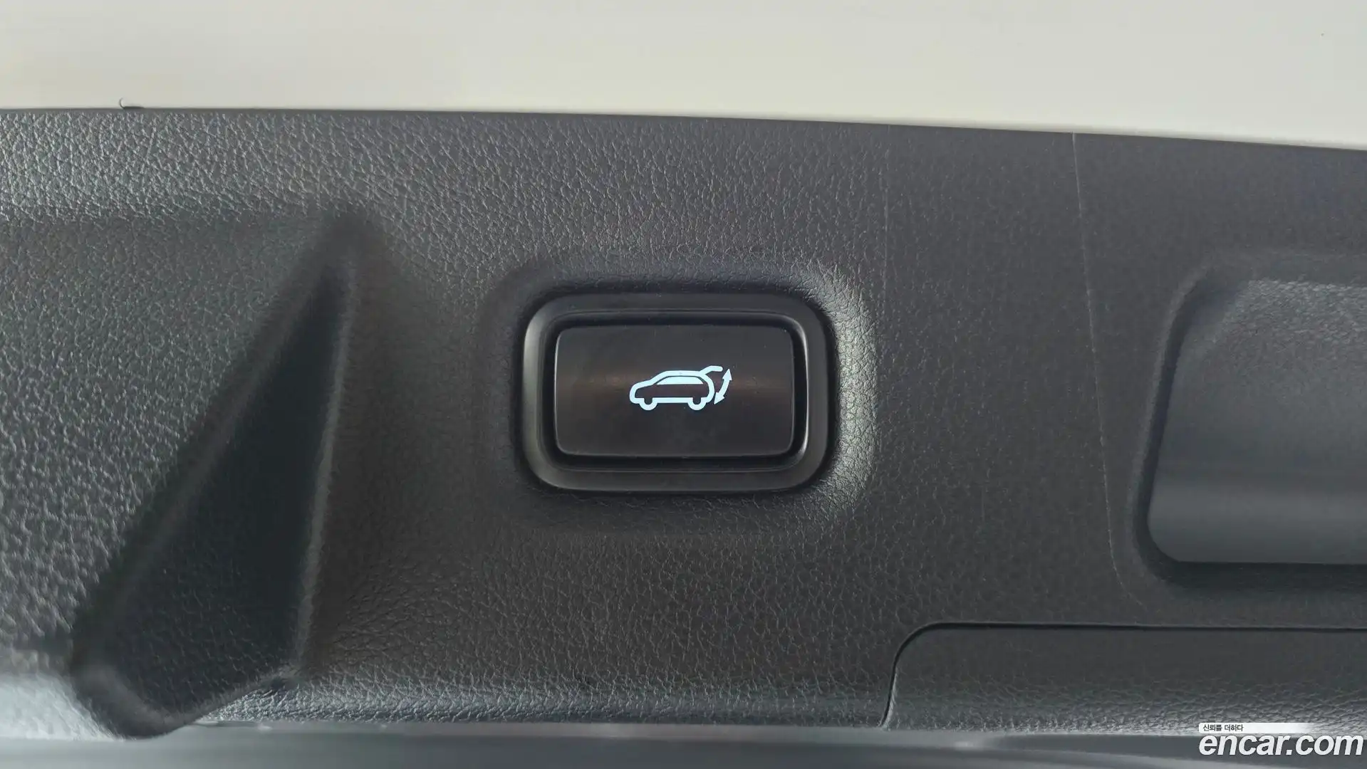 Santafe Hyundai 2018.8-OPTION-043