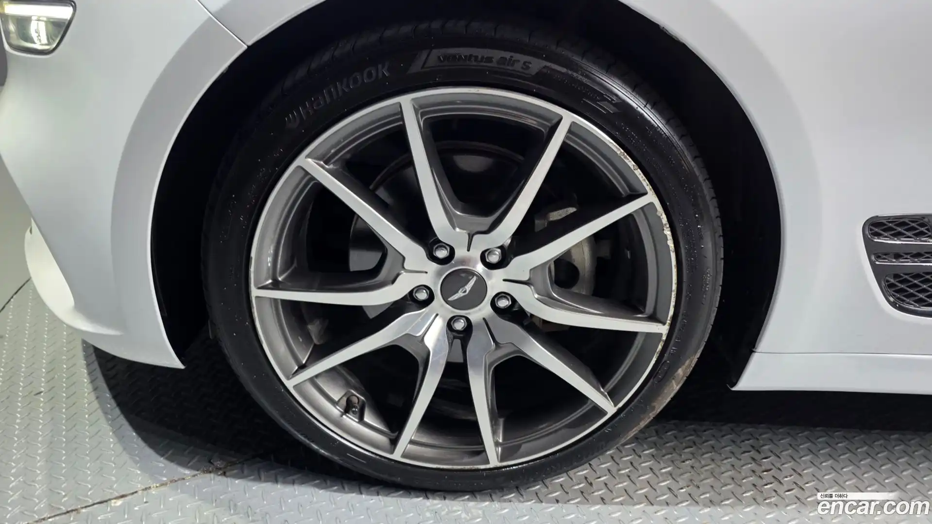 G70 Genesis 2022.6-OUTER-005