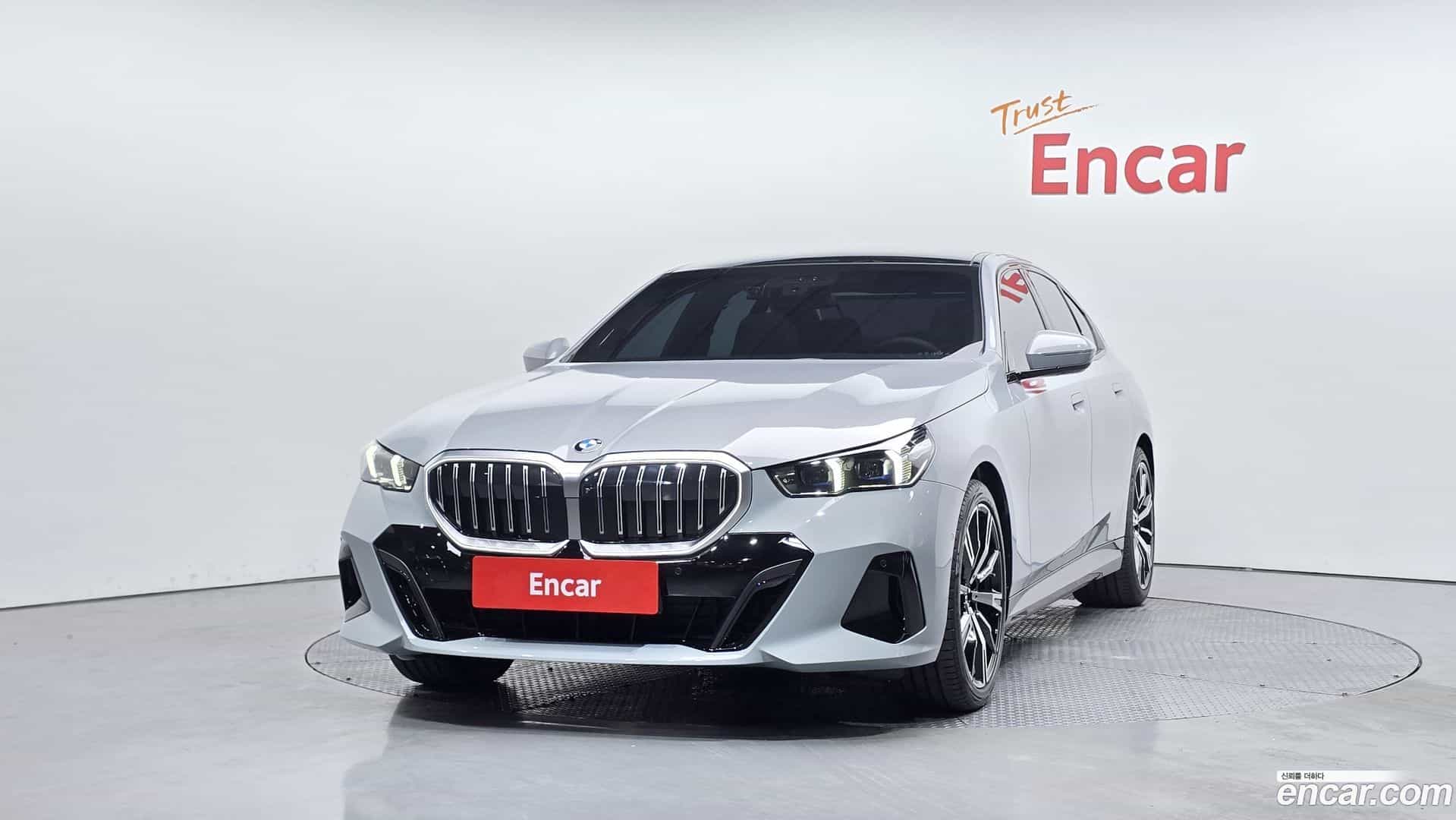 5-Series BMW 2026.5-OUTER-003
