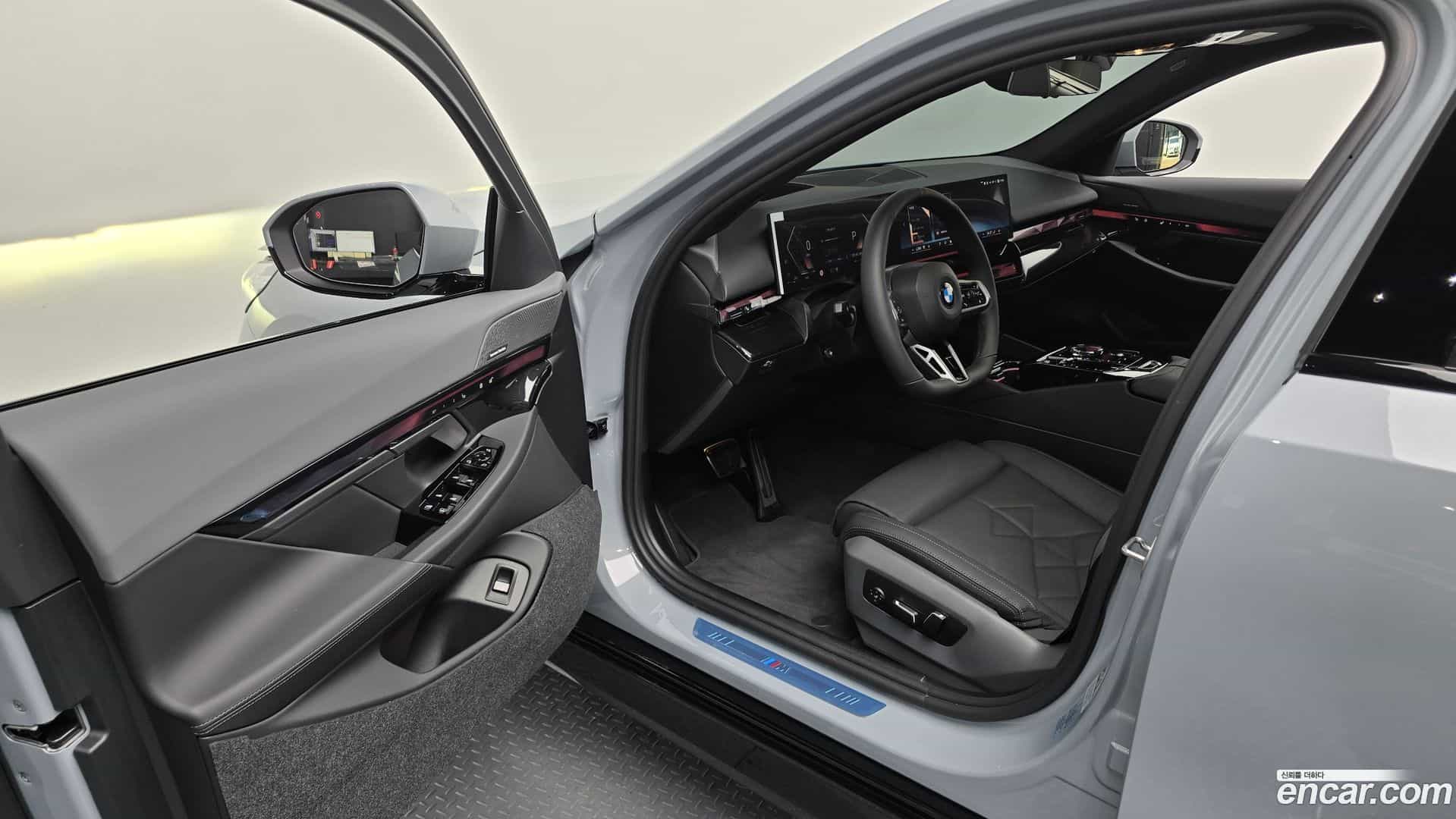5-Series BMW 2026.5-INNER-010