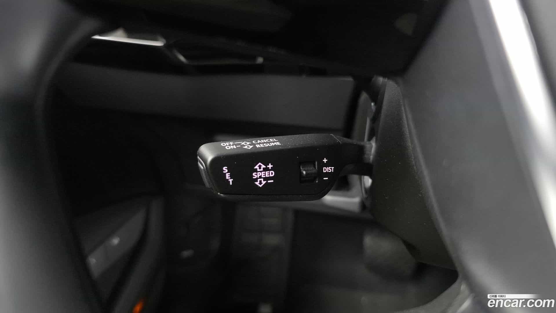 e-tron Audi 2022.6-INNER-036