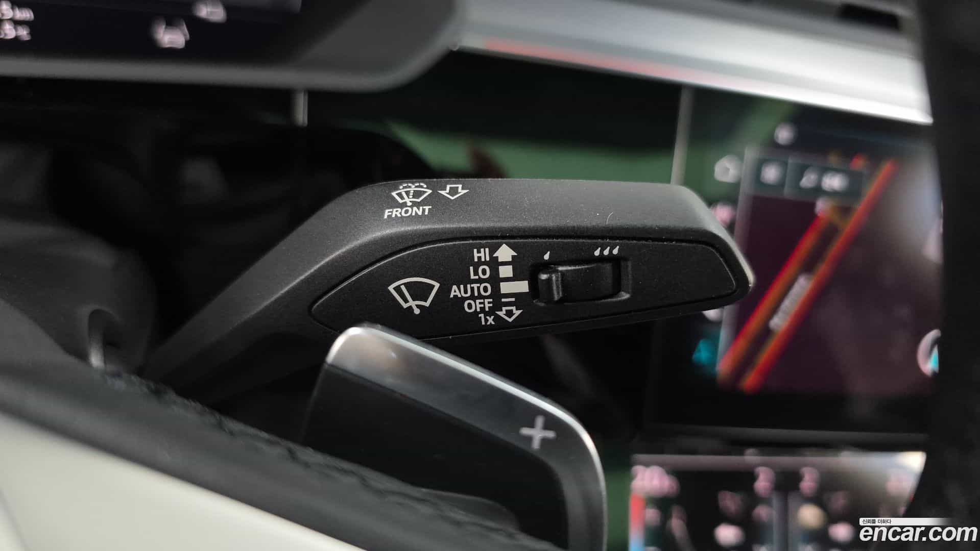 e-tron Audi 2022.6-OPTION-040
