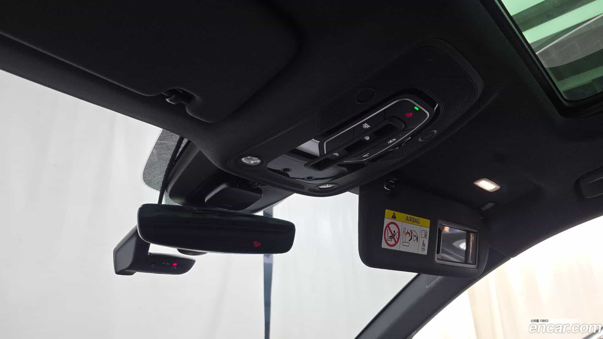 e-tron Audi 2022.6-OPTION-045