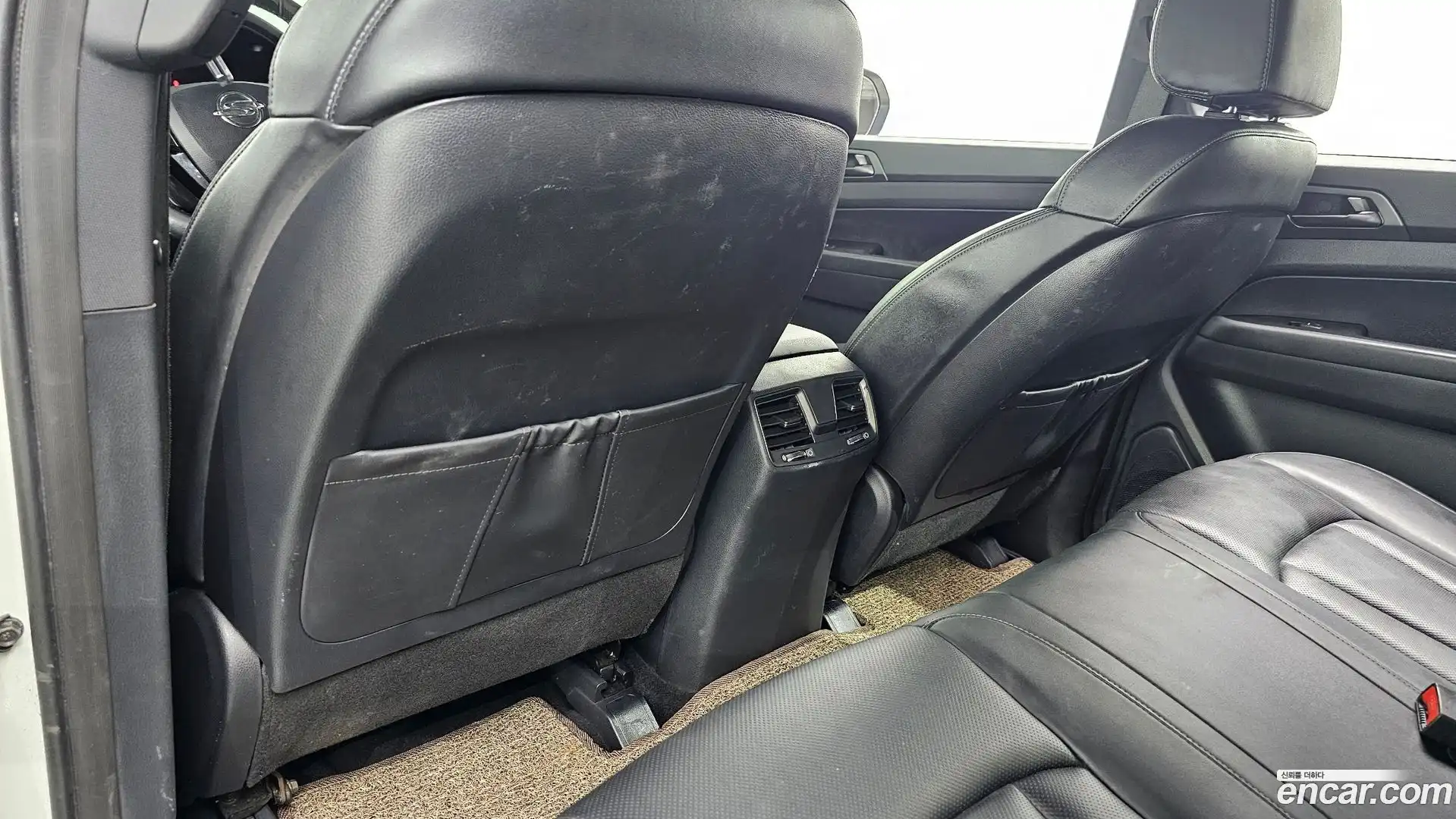 Rexton KG Mobility 2021.5-OPTION-040