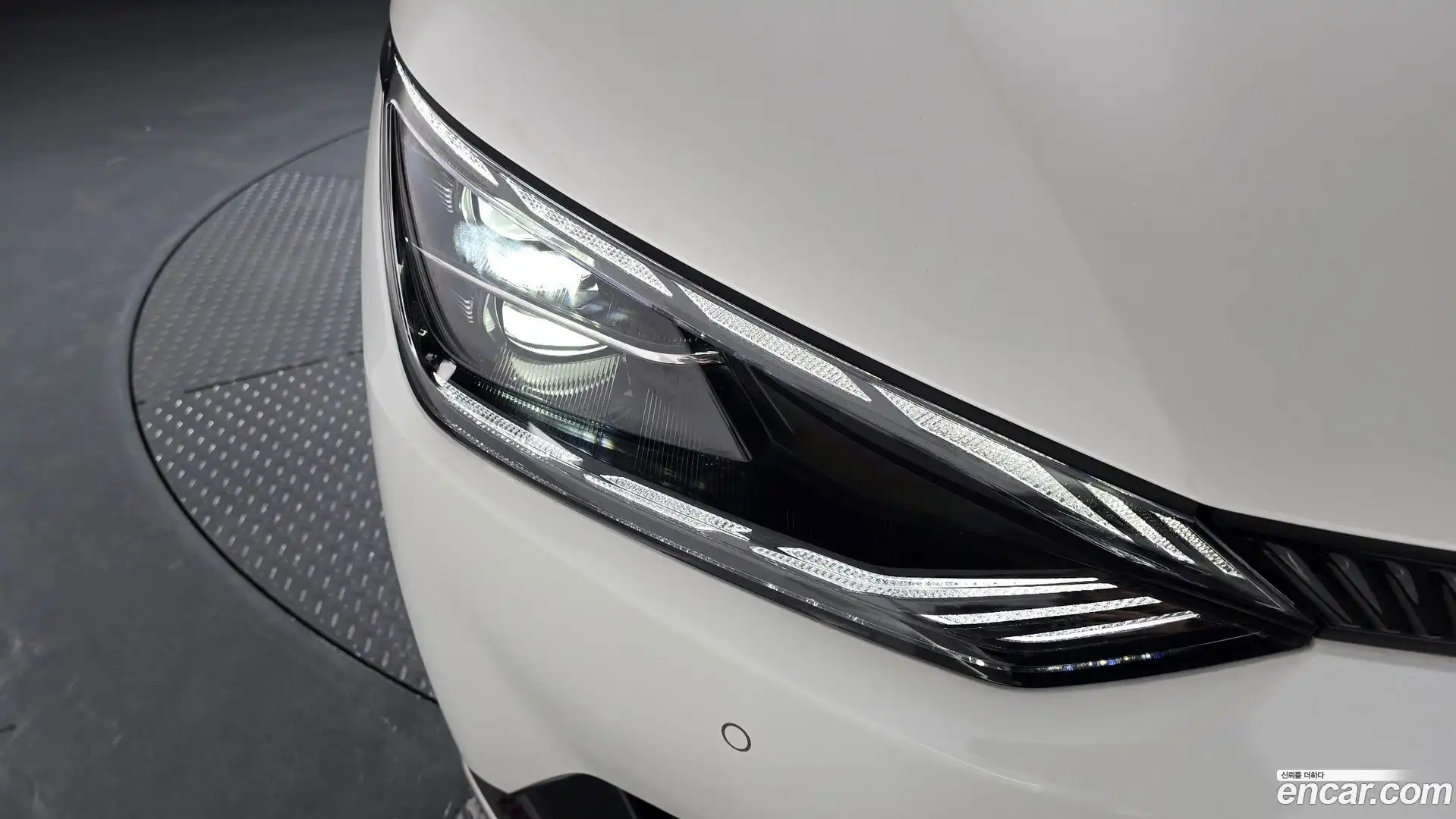 EV6 Kia 2021.8-OUTER-032