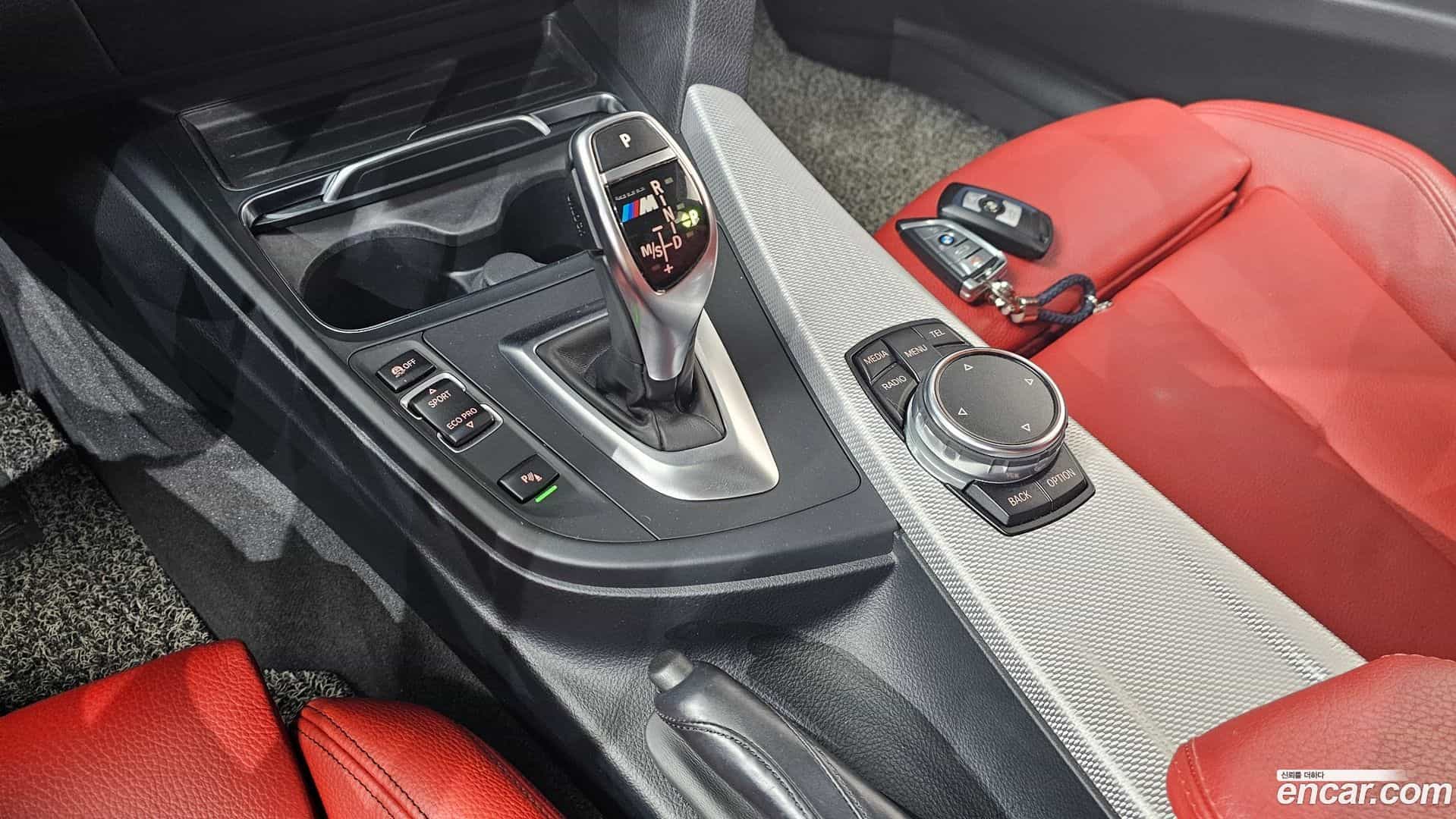 3-Series BMW 2016.9-INNER-009