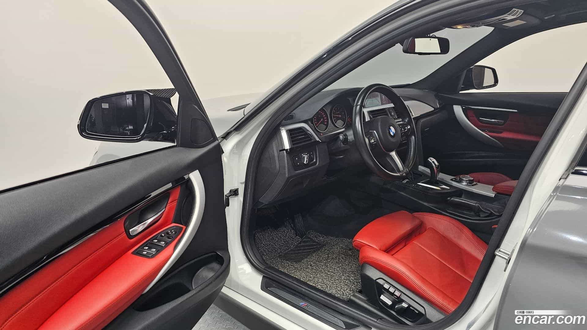 3-Series BMW 2016.9-INNER-010