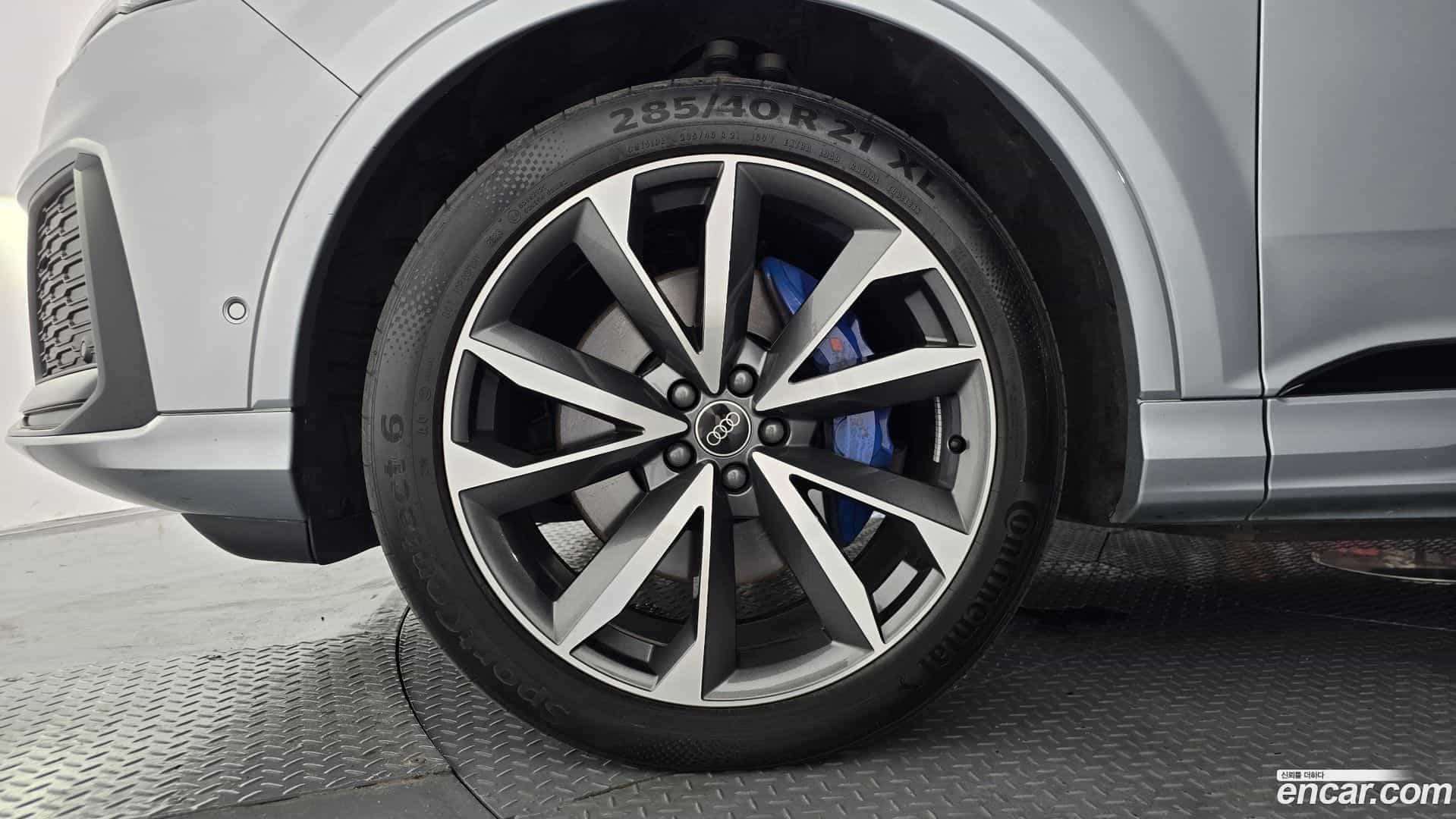 Q7 Audi 2023.11-OUTER-005