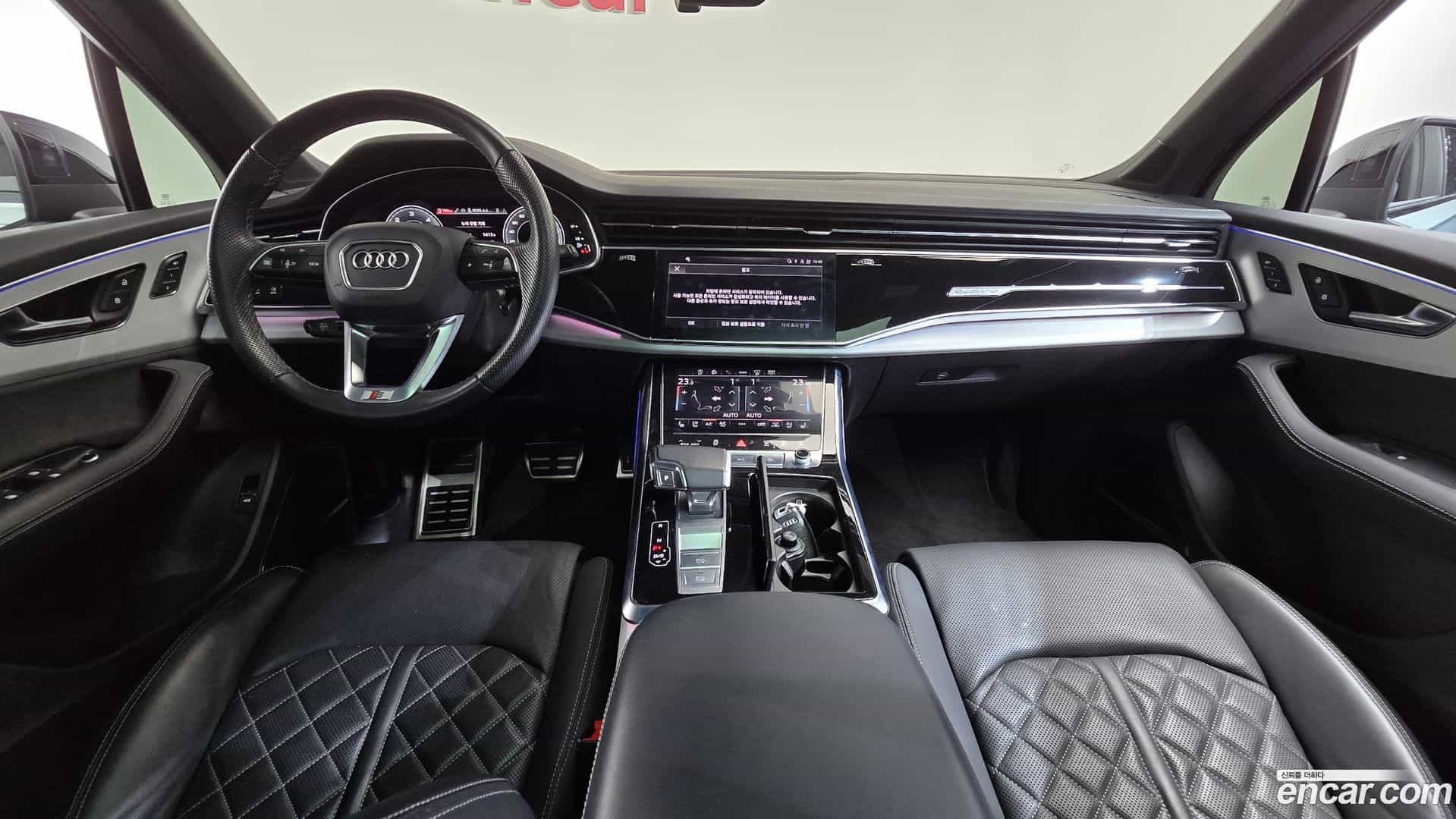 Q7 Audi 2023.11-INNER-007