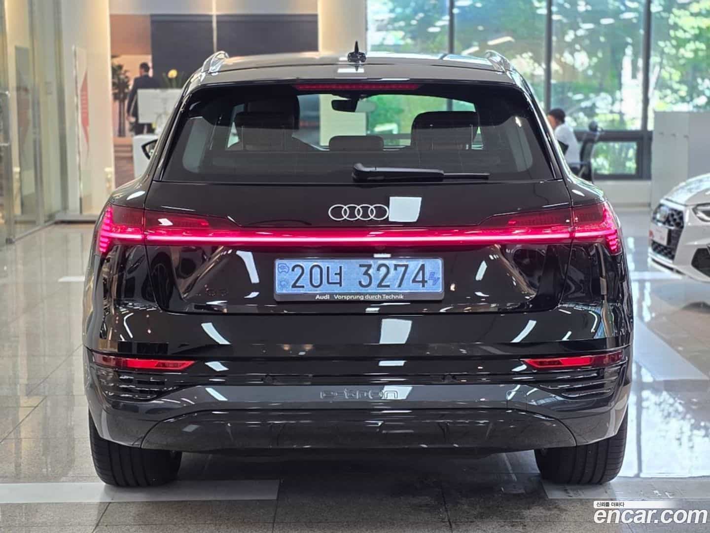 Q8 e-tron Audi 2024.11-OUTER-004