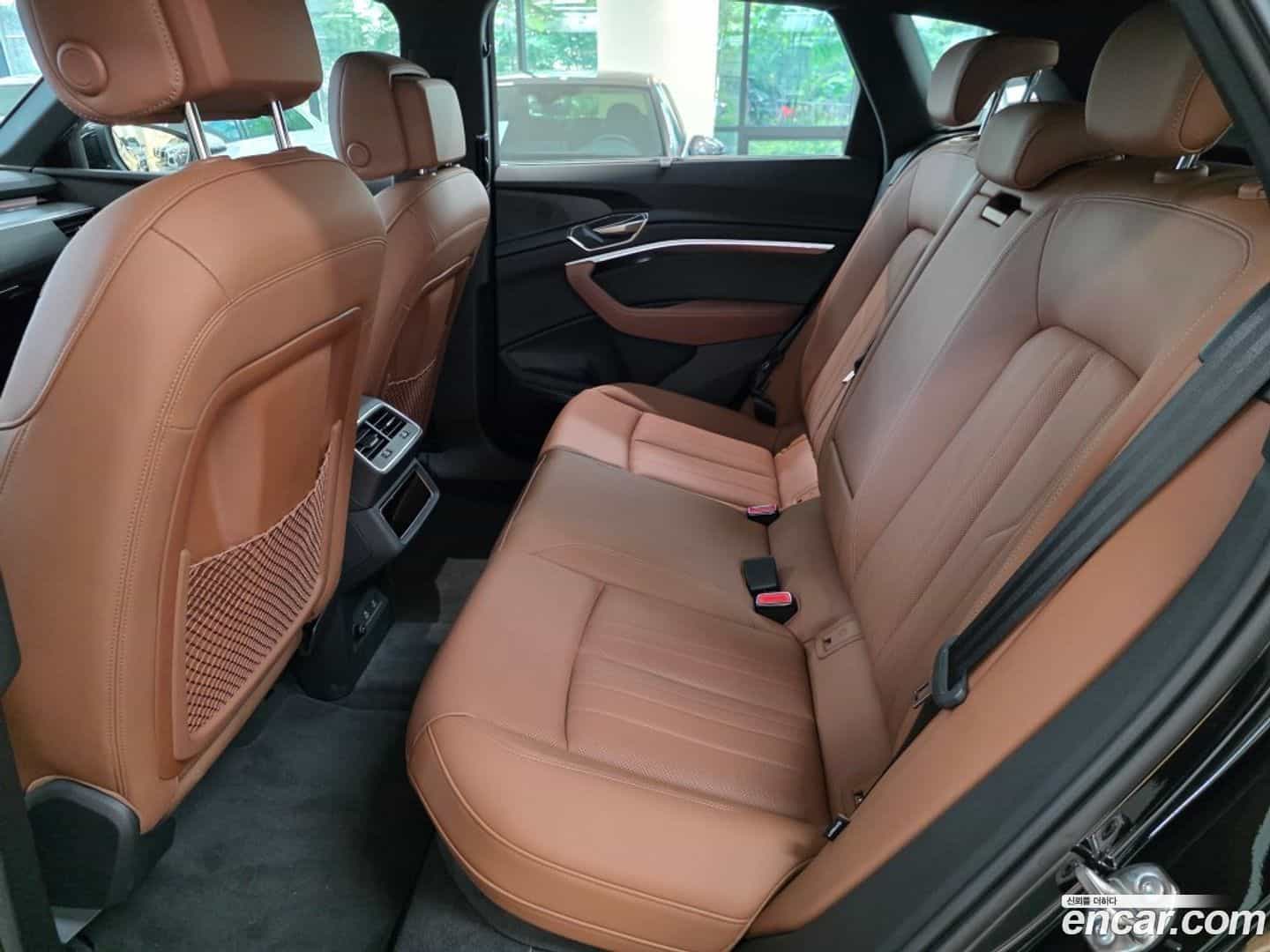 Q8 e-tron Audi 2024.11-OPTION-020