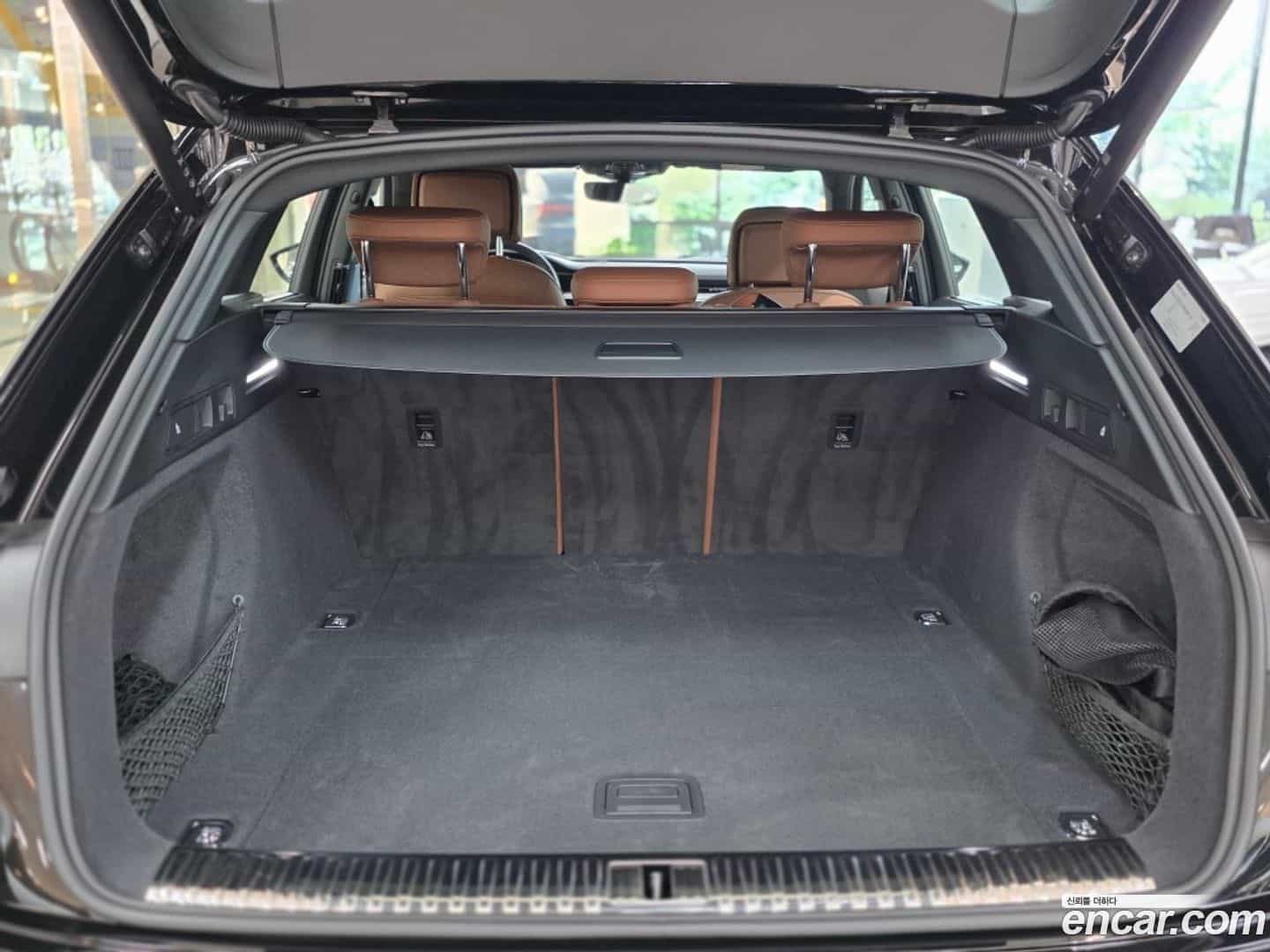 Q8 e-tron Audi 2024.11-OPTION-023