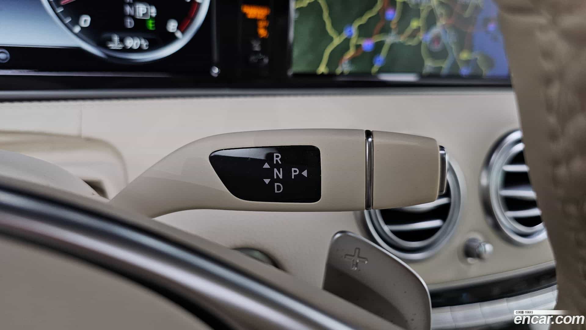 S-Class Mercedes-Benz 2017.10-INNER-009