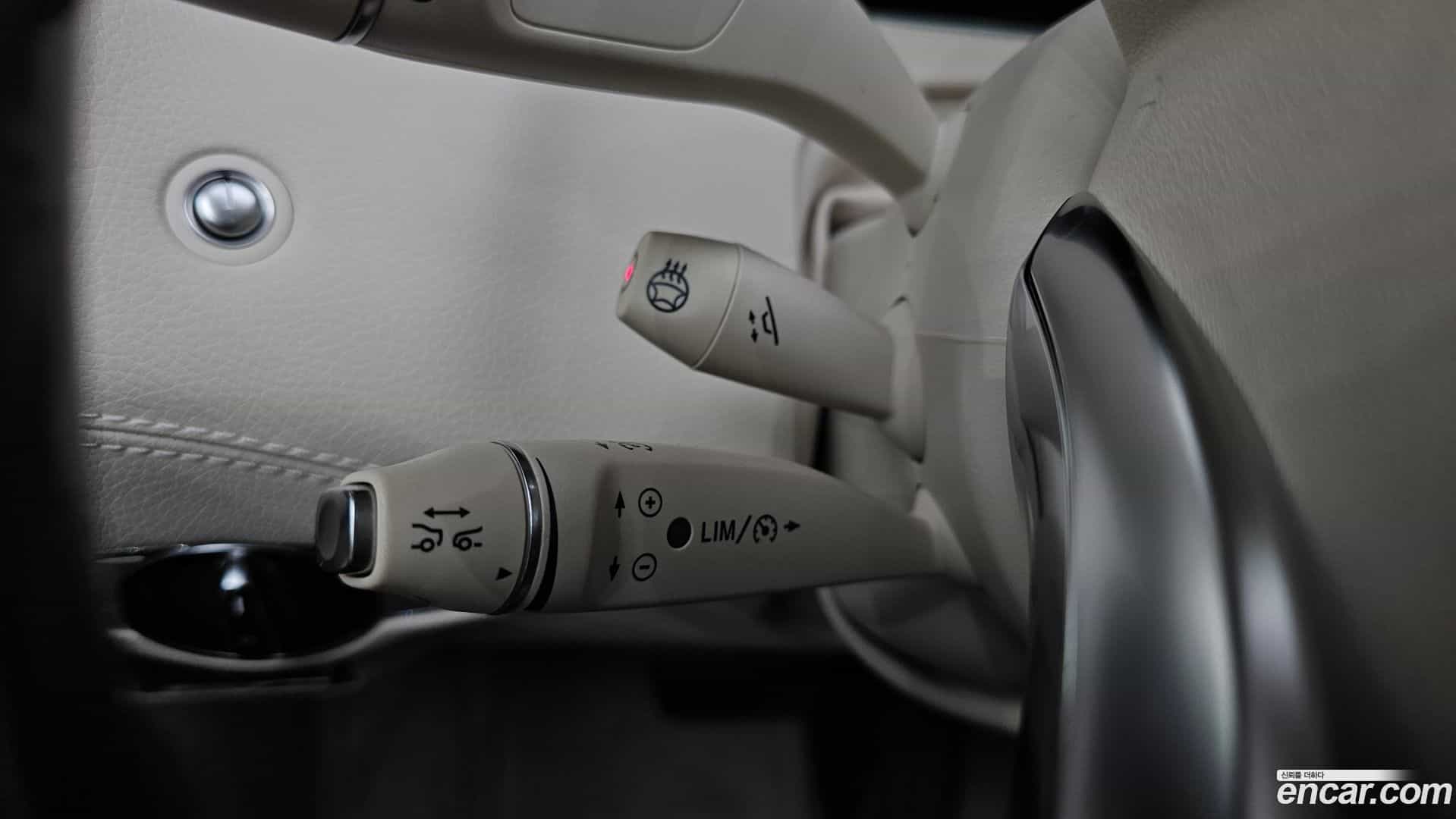 S-Class Mercedes-Benz 2017.10-OPTION-020