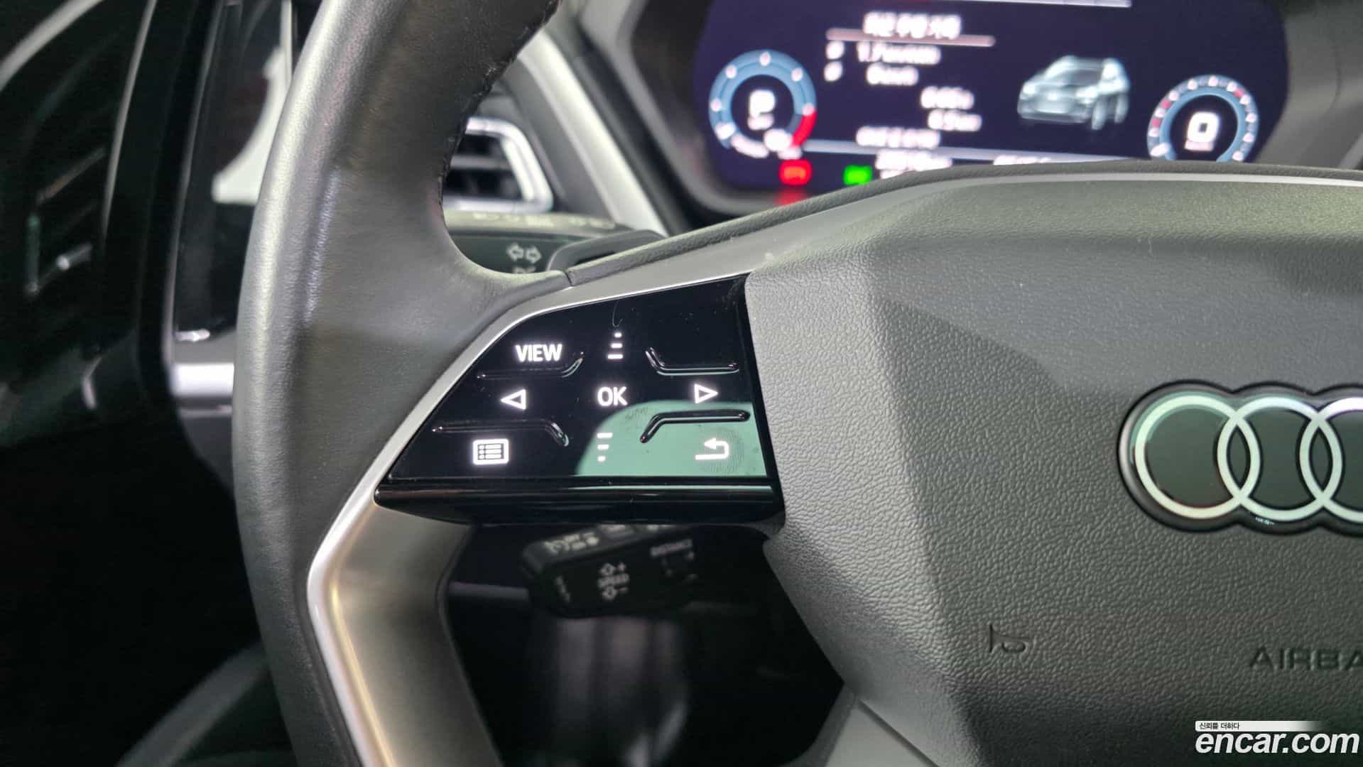 Q4 e-tron Audi 2022.9-OPTION-045
