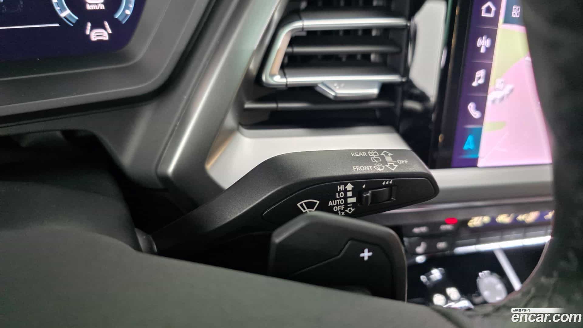 Q4 e-tron Audi 2022.9-OPTION-048