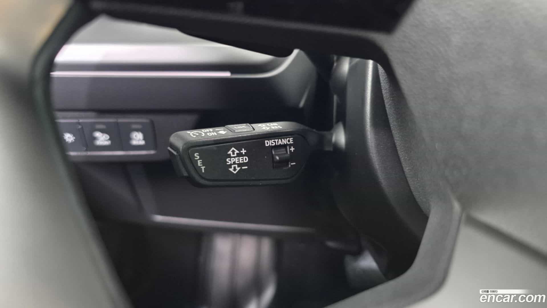 Q4 e-tron Audi 2022.9-OPTION-050