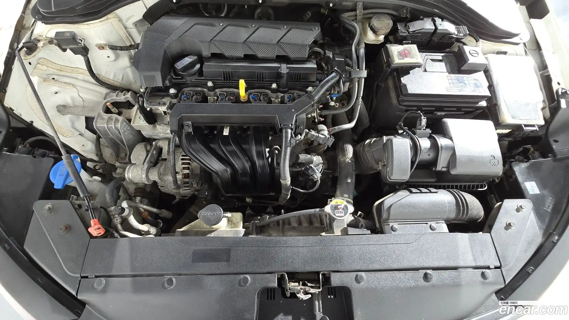 AVANTE Hyundai 2020.2-OUTER-006
